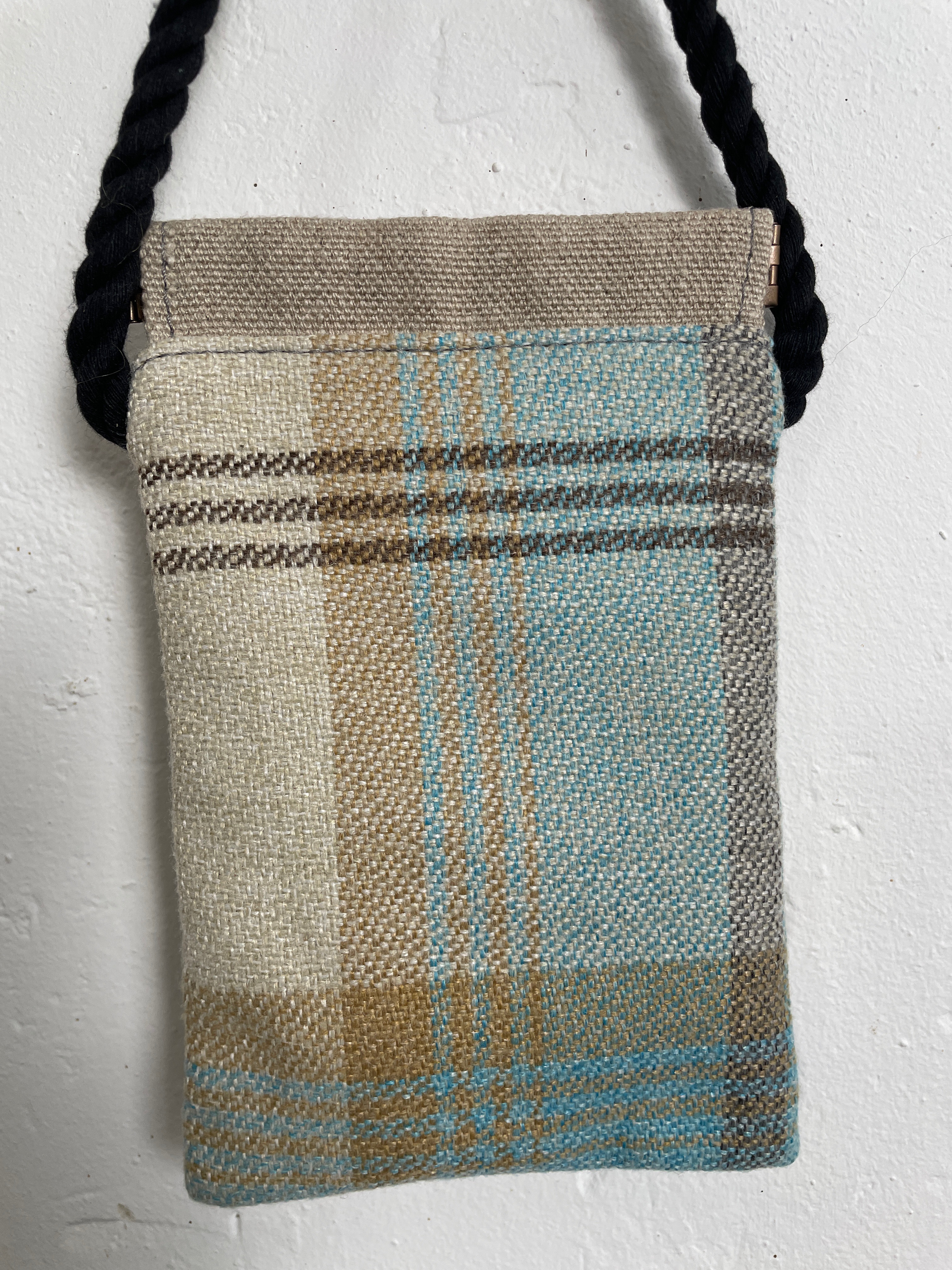 Pochette de téléphone clic-clac