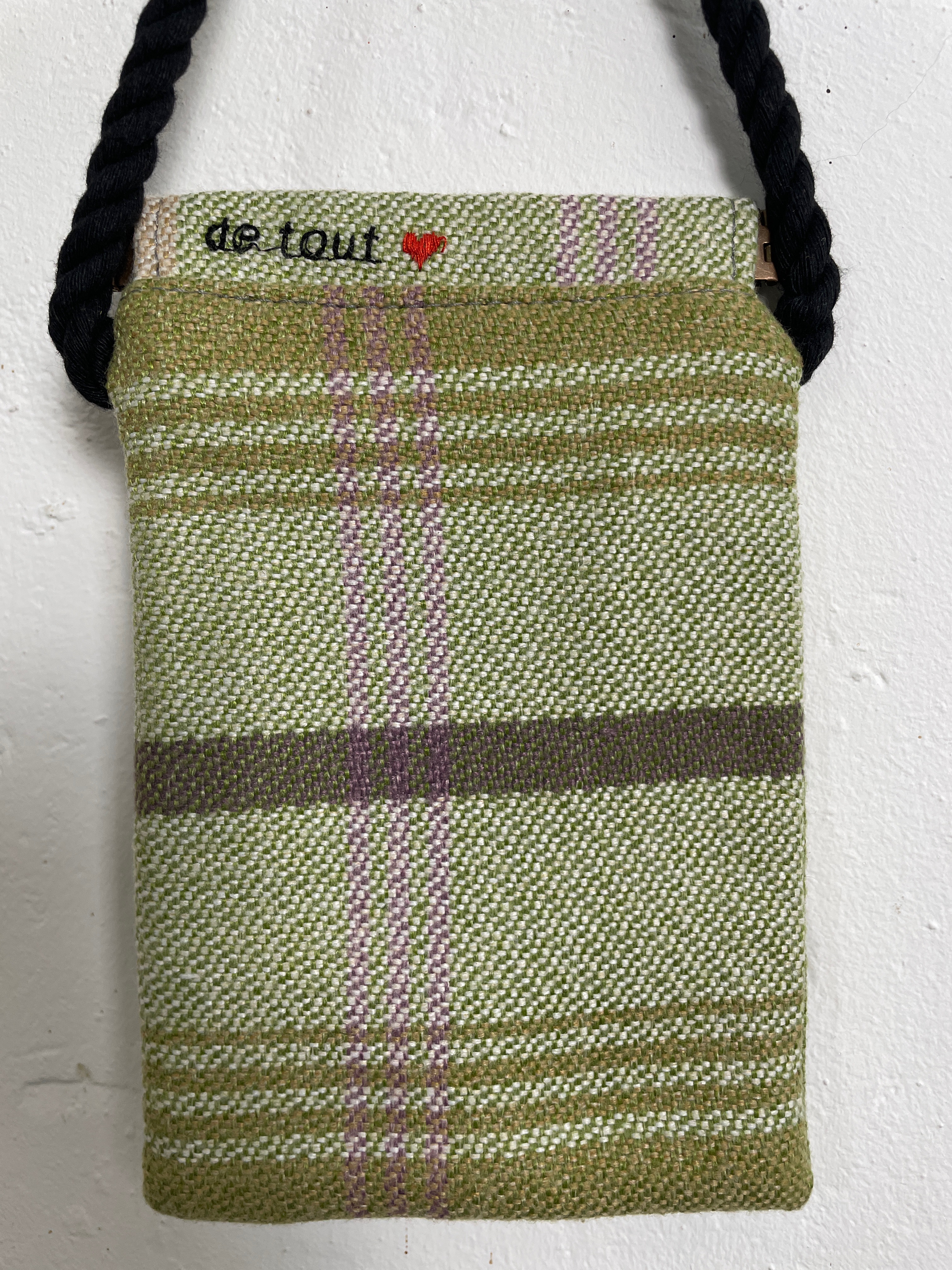 Pochette de téléphone clic-clac