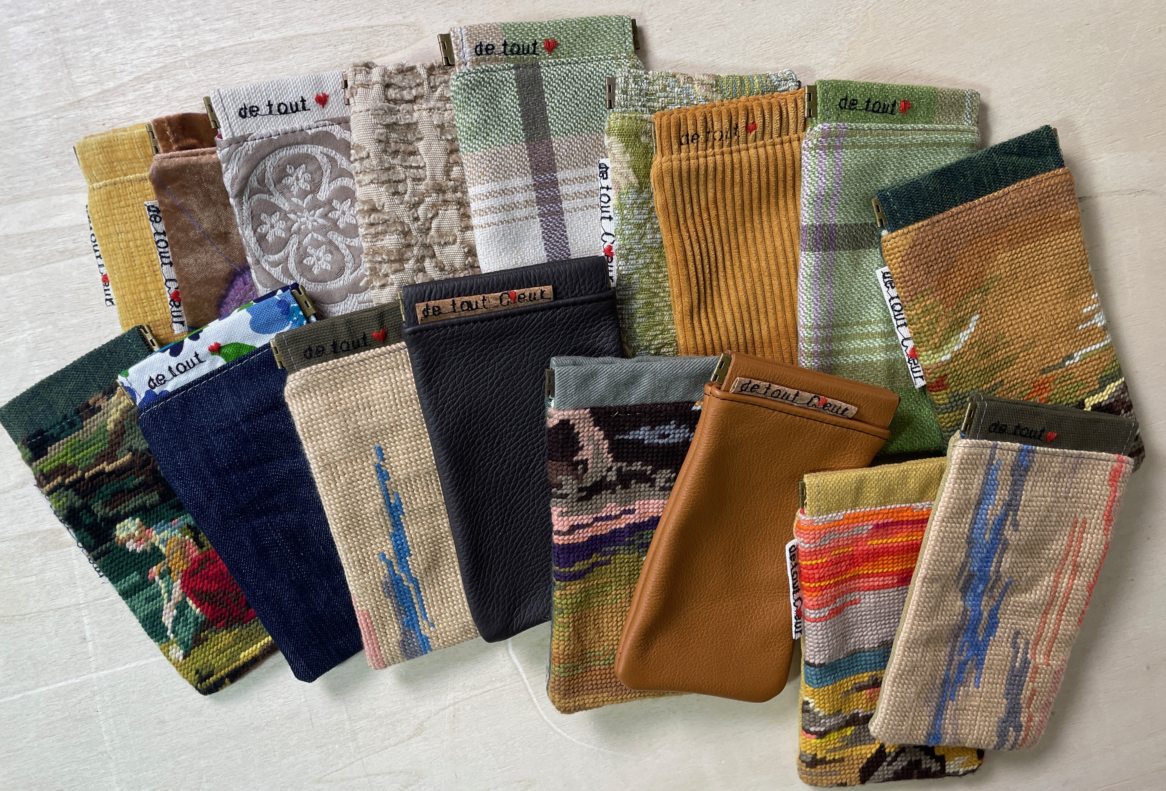 Étuis de lunettes en tissu divers