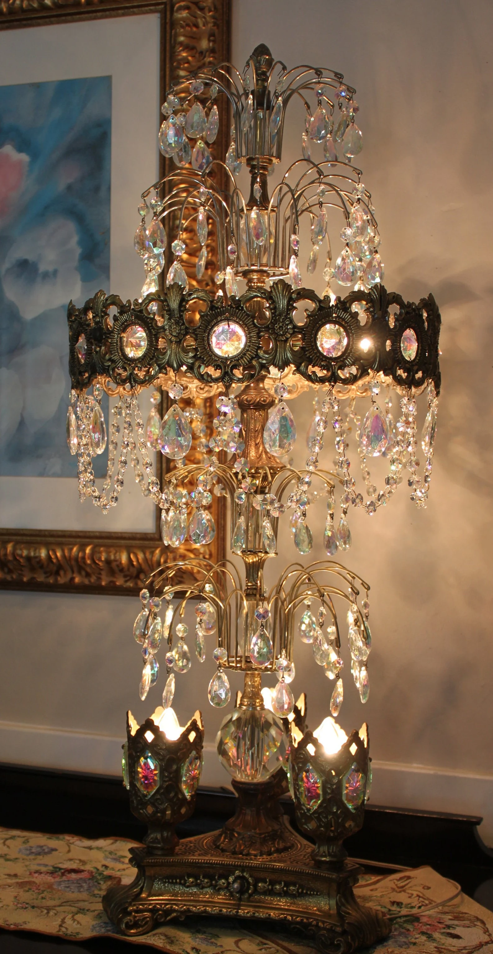 Loevsky & Loevsky Hollywood Regency prims and bobeches filigree lamp CIRCA 1960s