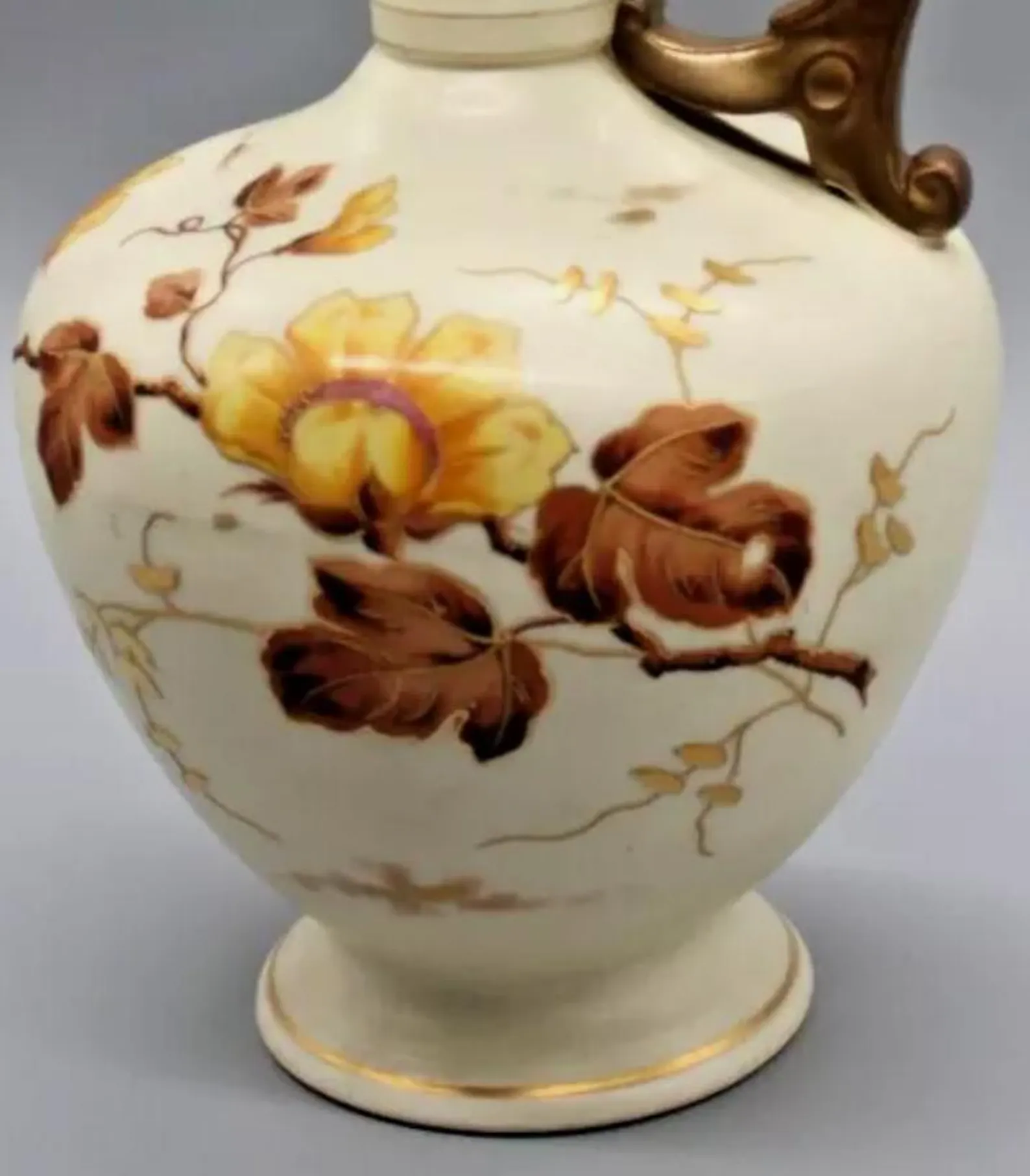 CARLSBAD hand-painted porcelain floral vase CIRCA 1930s