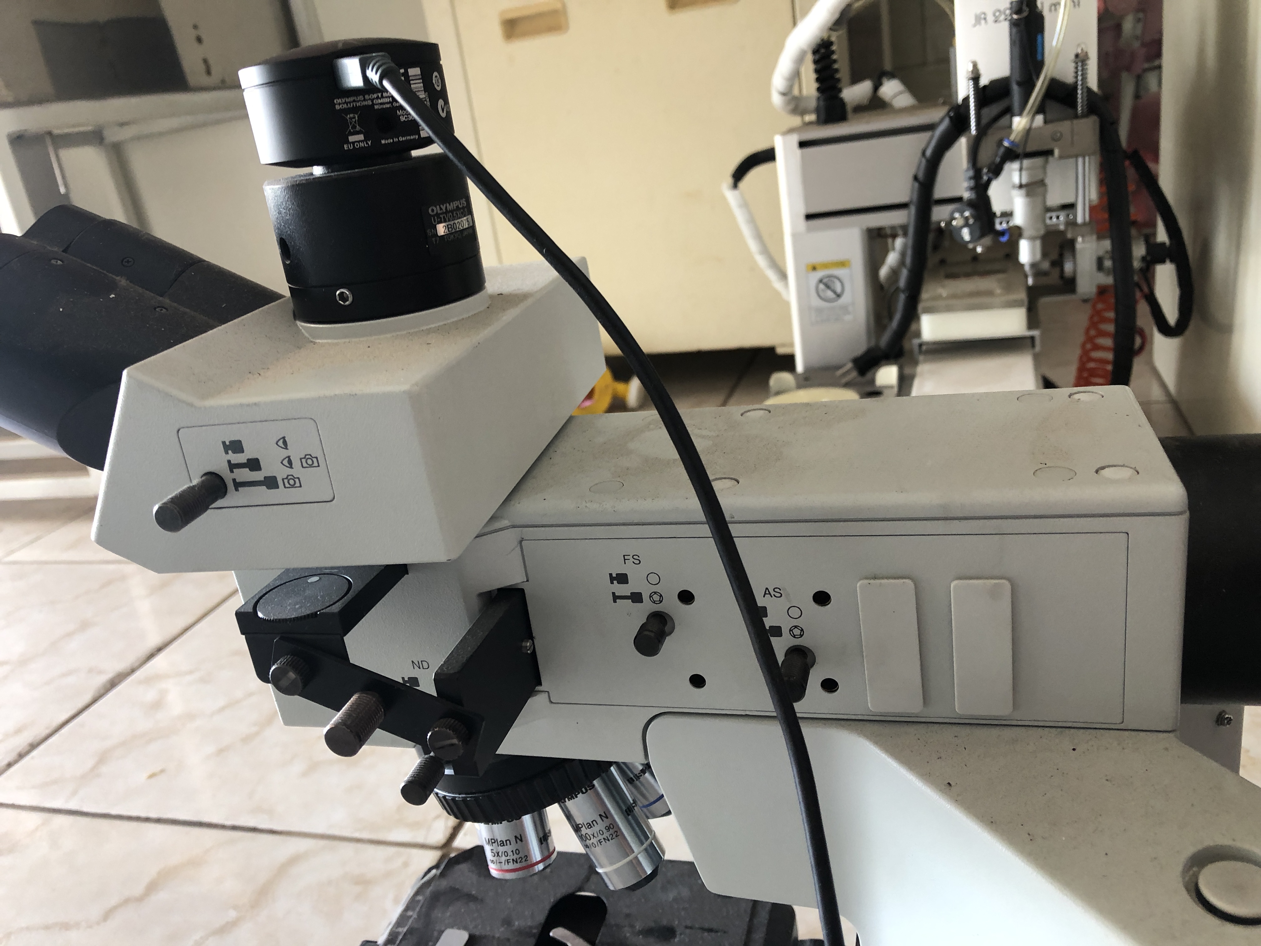 Microscópio Olimpus BX51M