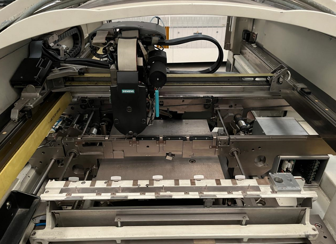 Pick and place Siplace 80F5