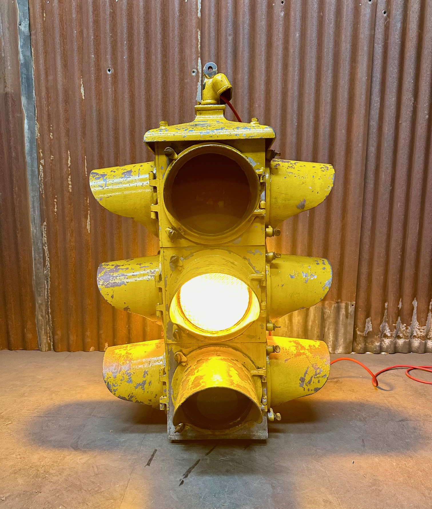 Genuine American 4 sided traffic light with sequencer 100 x 80cm