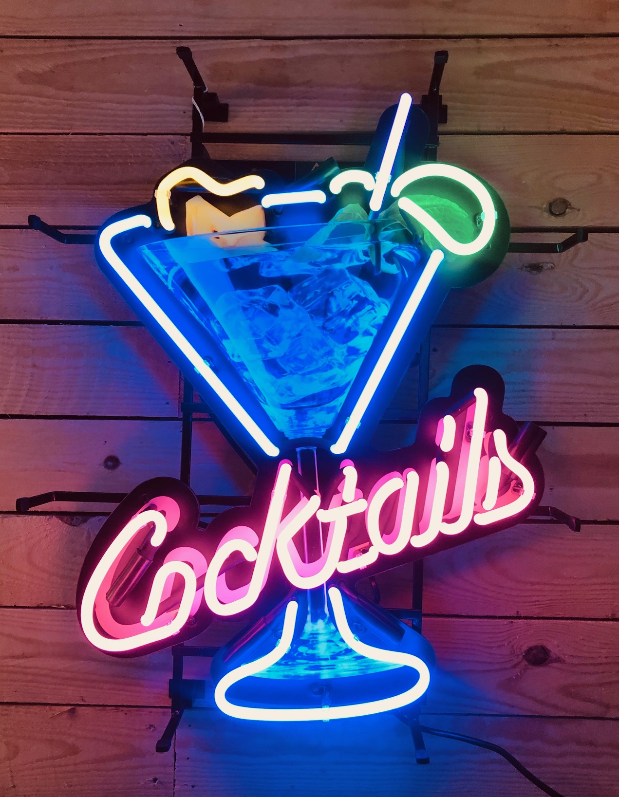 Neon sign Coktails 50 x 64 cm