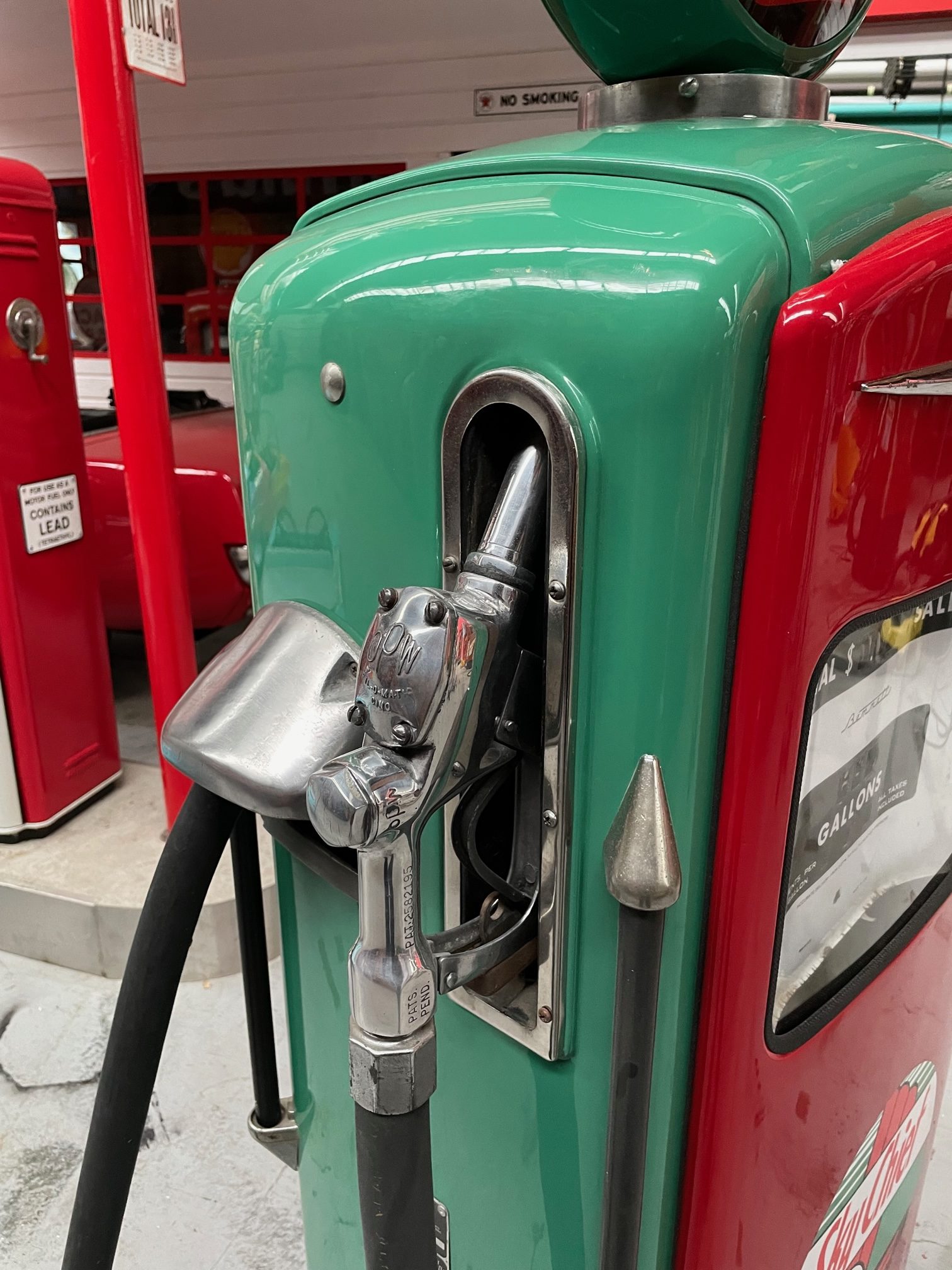 1955 Texaco Sky chief bennett gas pump