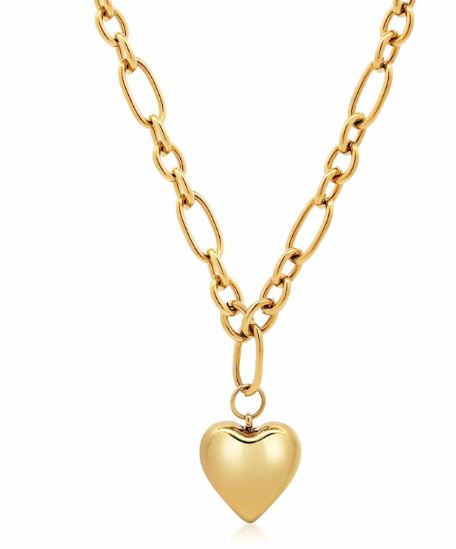 Kate deslumbra con un collar de amor… y existe una versión low cost