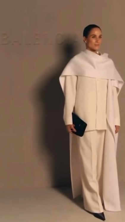 Meghan, poder en blanco absoluto