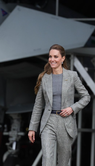 Kate, poder en gris en la RAF