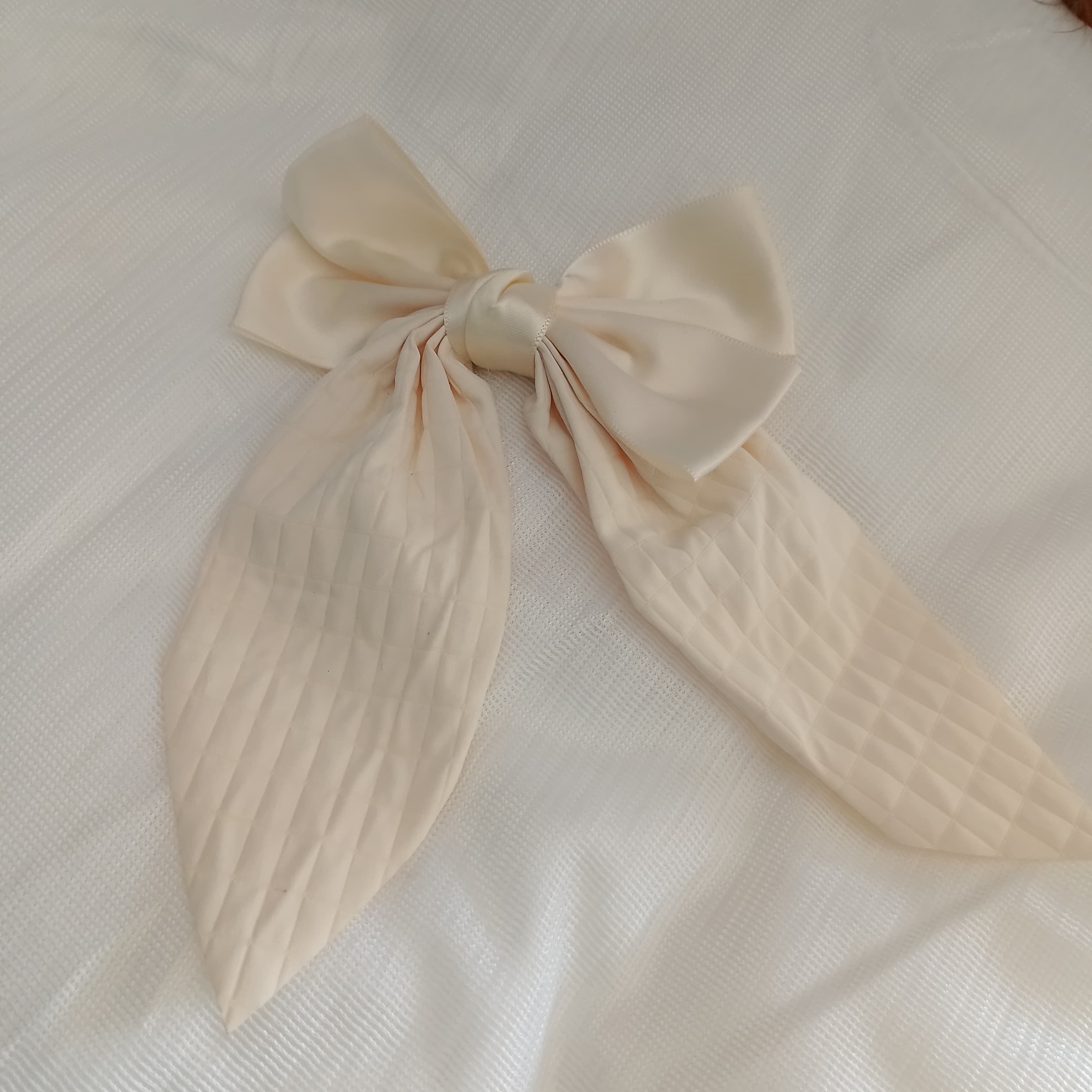 Stylish Cream Long Tail Hair Bow (1-pcs)