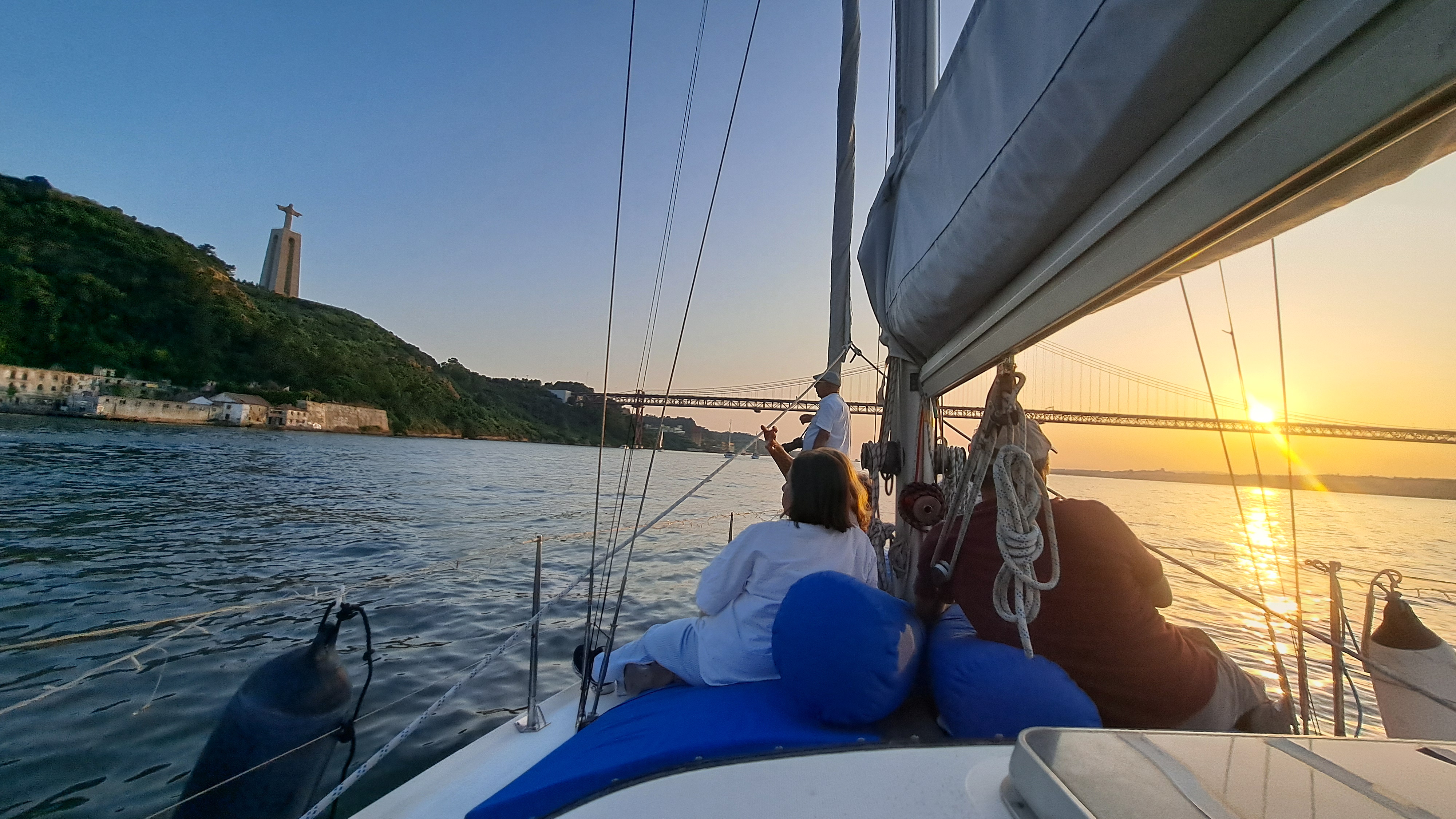 Discover Lisbon on an Unforgettable Sunset Boat Tour! - Special offer  