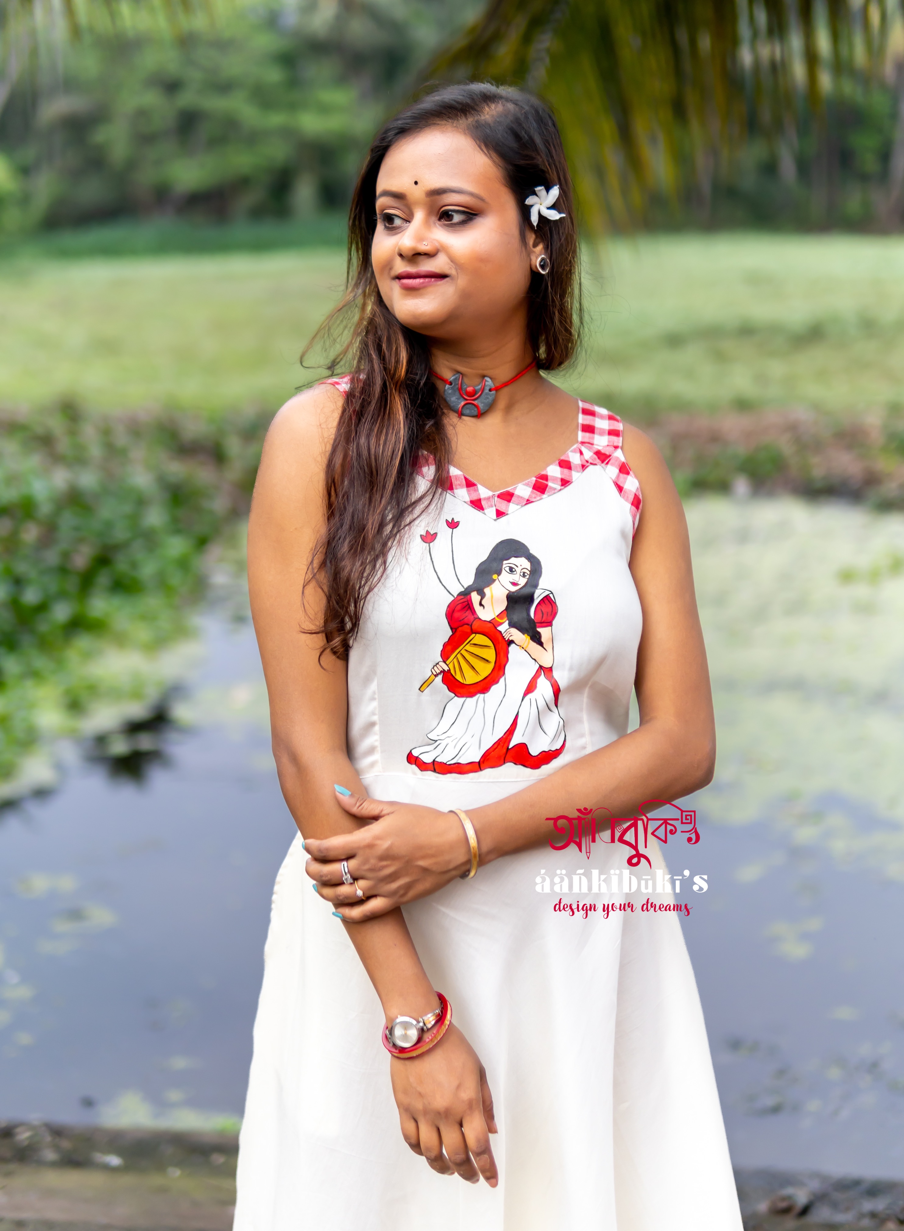 Traditional sleeveless dress with Jacket
