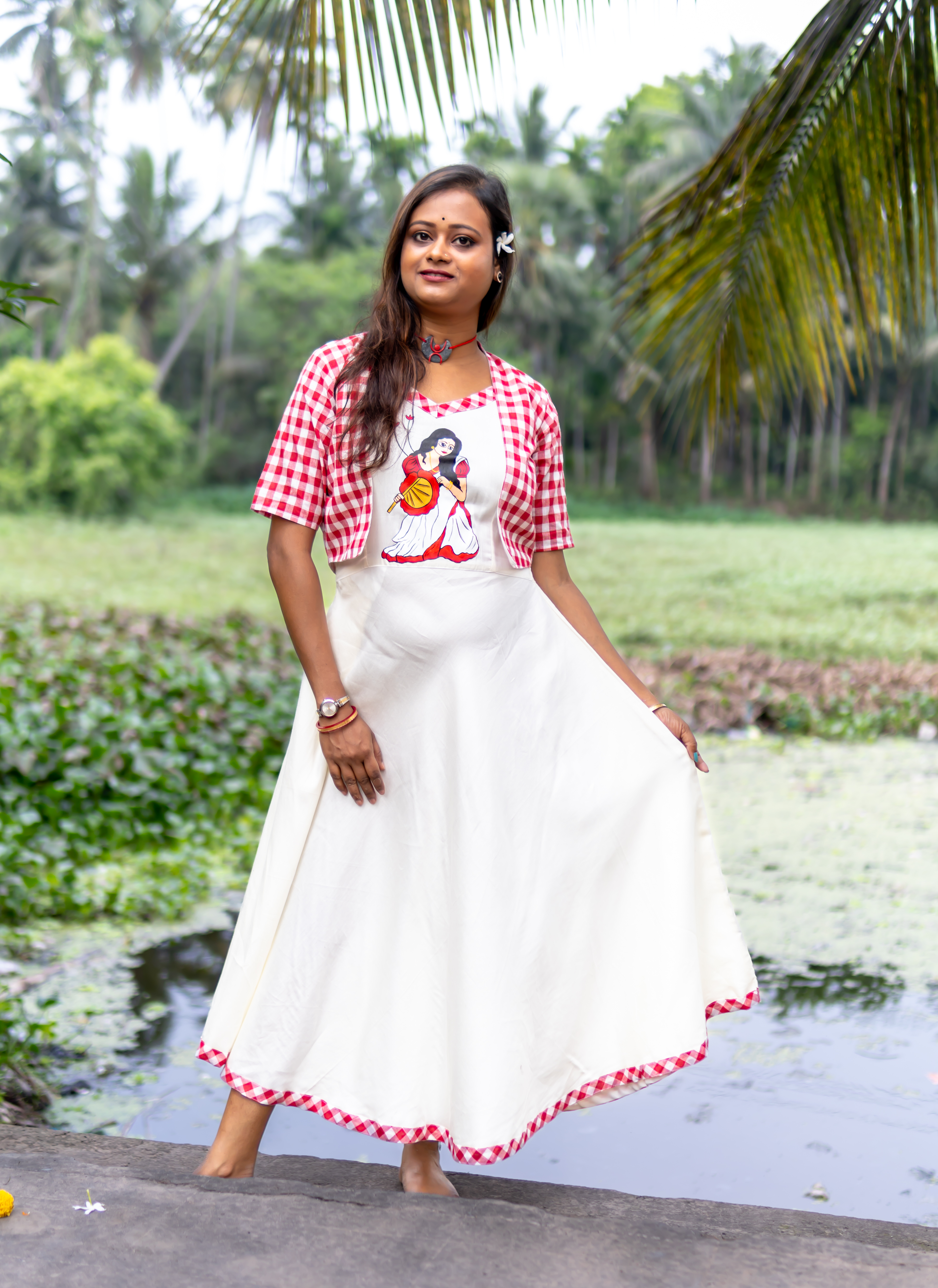 Traditional sleeveless dress with Jacket