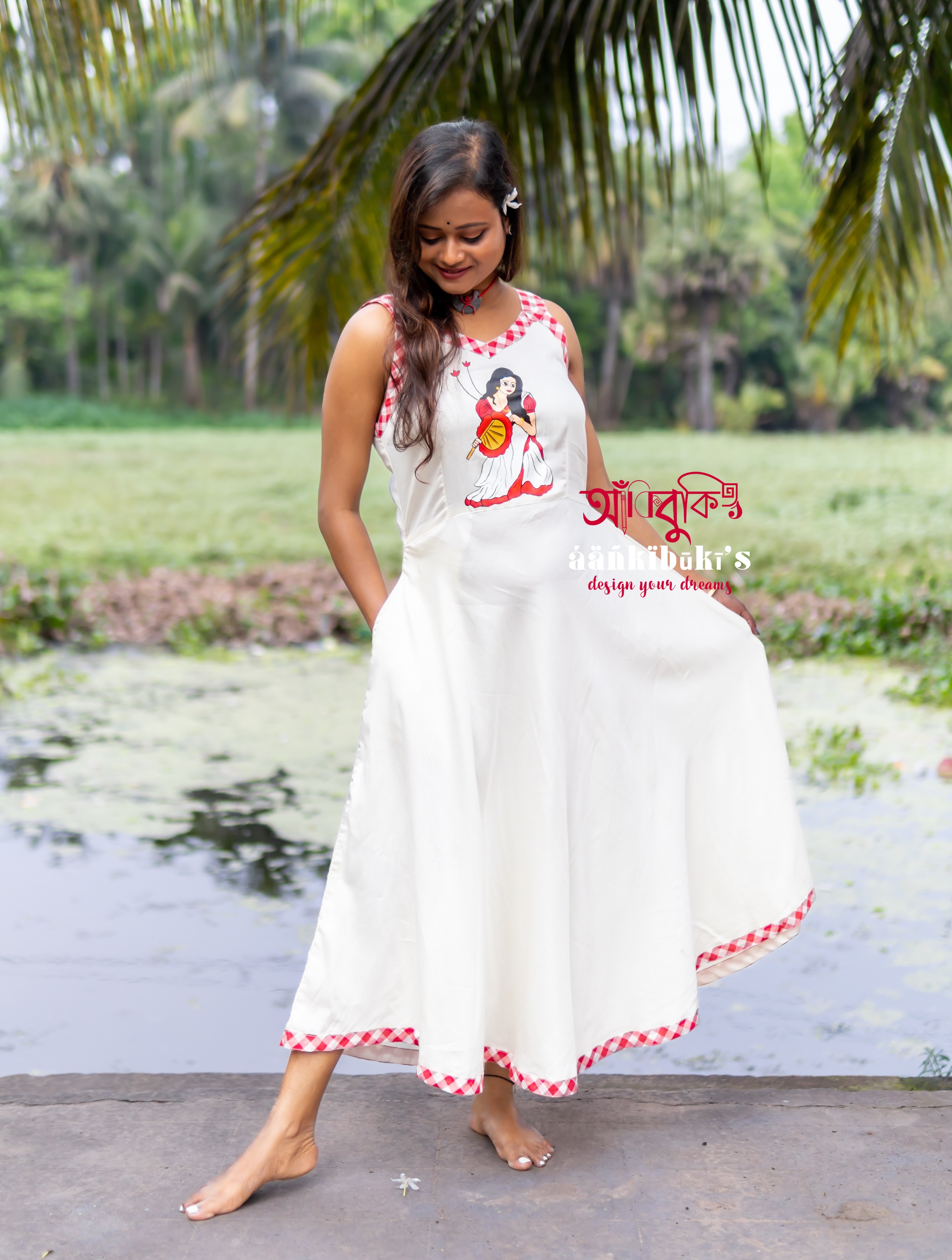 Traditional sleeveless dress with Jacket