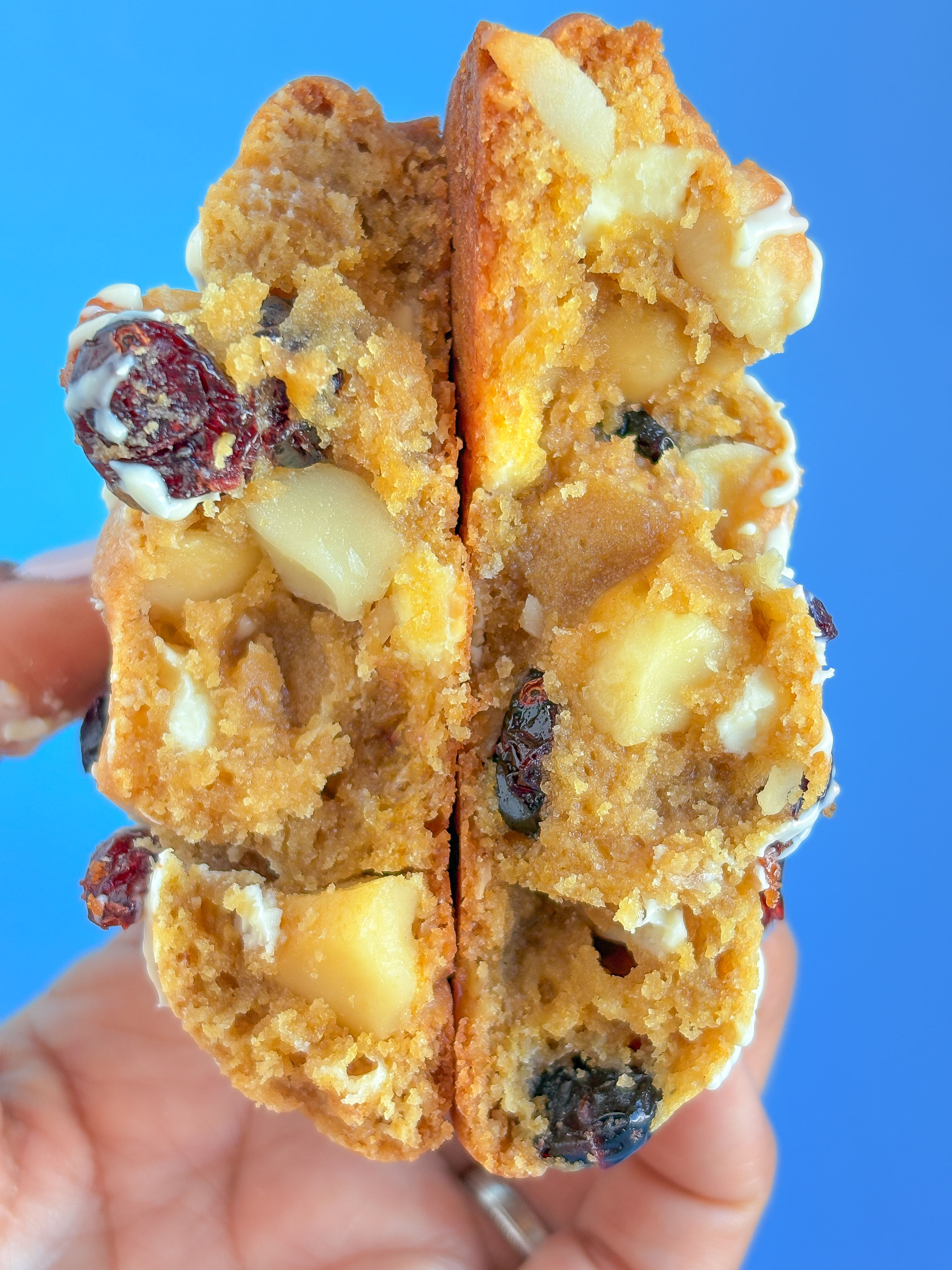 Berry MacaChoc