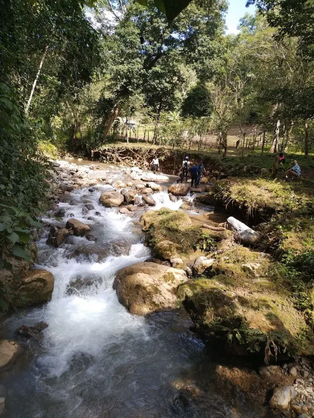 Aventura en La Cascada La Escondida