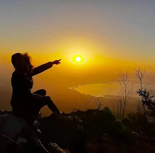 Senderismo y Camping en el Parque Nacional Montaña de Santa Bárbara