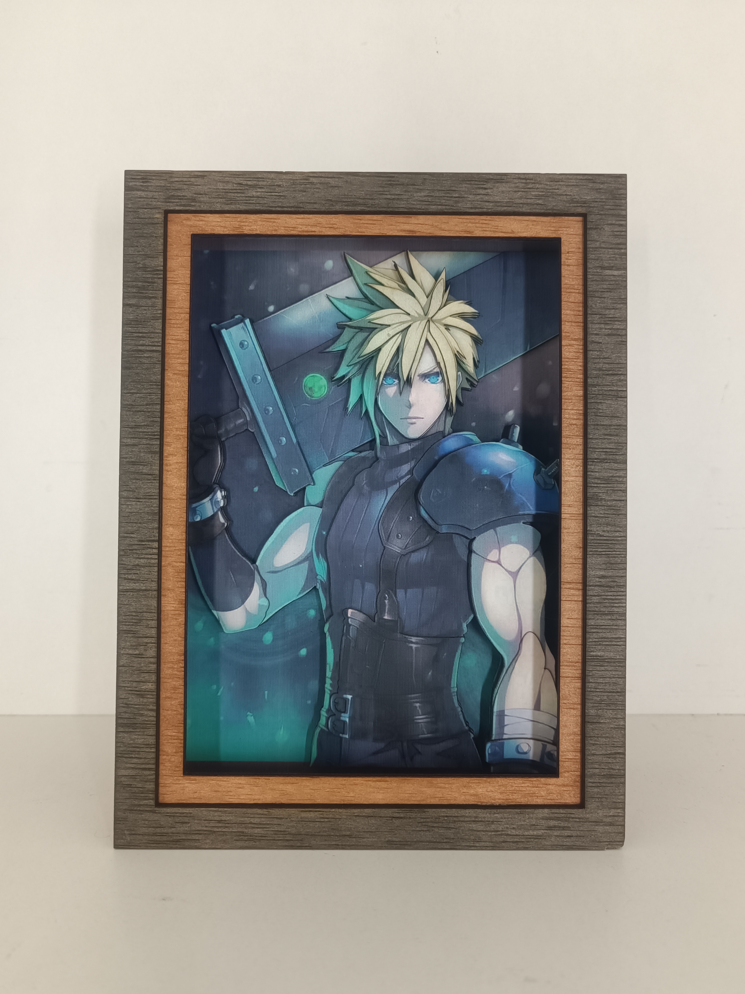 Lámpara Final Fantasy Cloud Strife