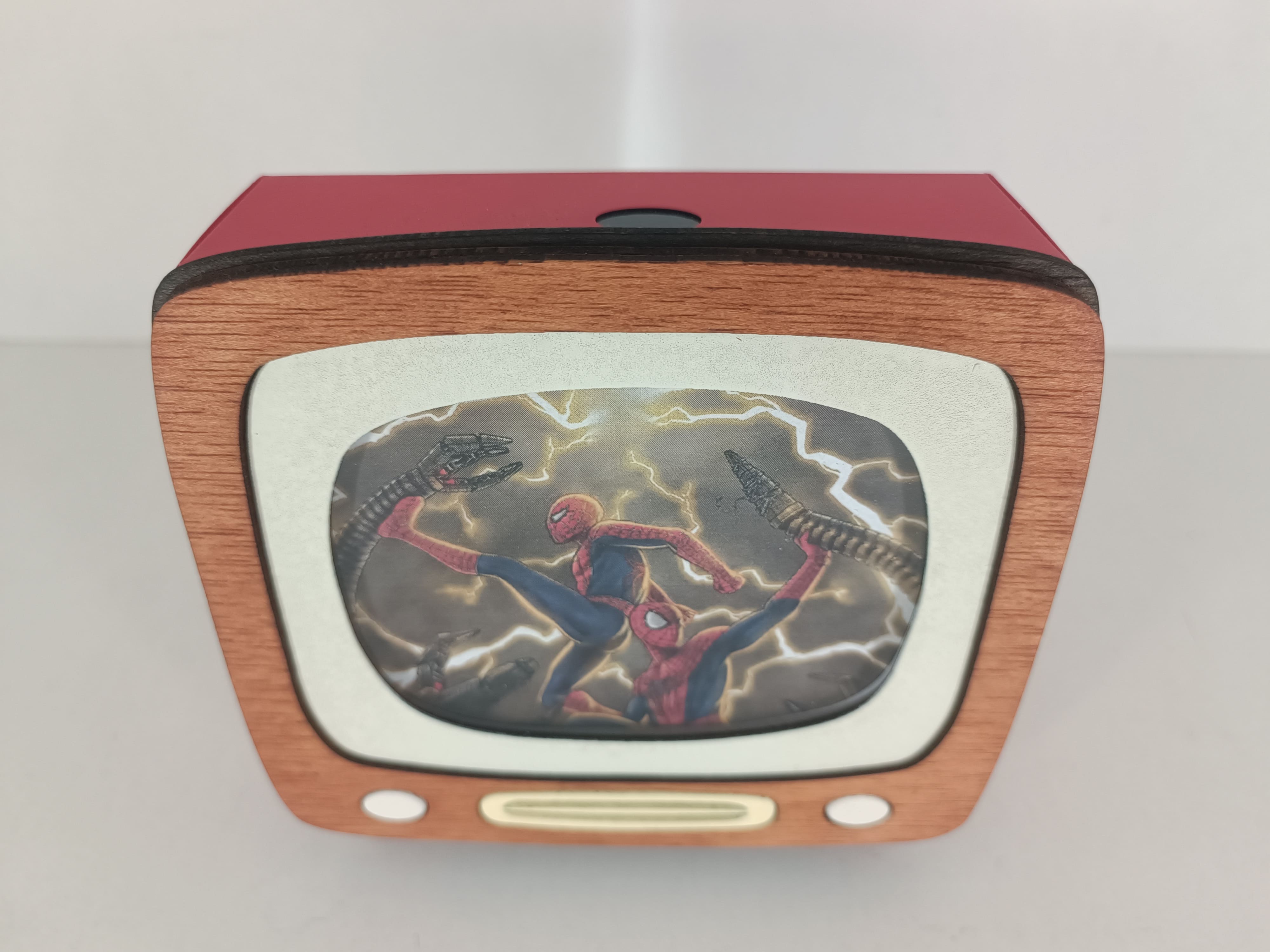 Lámpara TV Spiderman (Marvel)