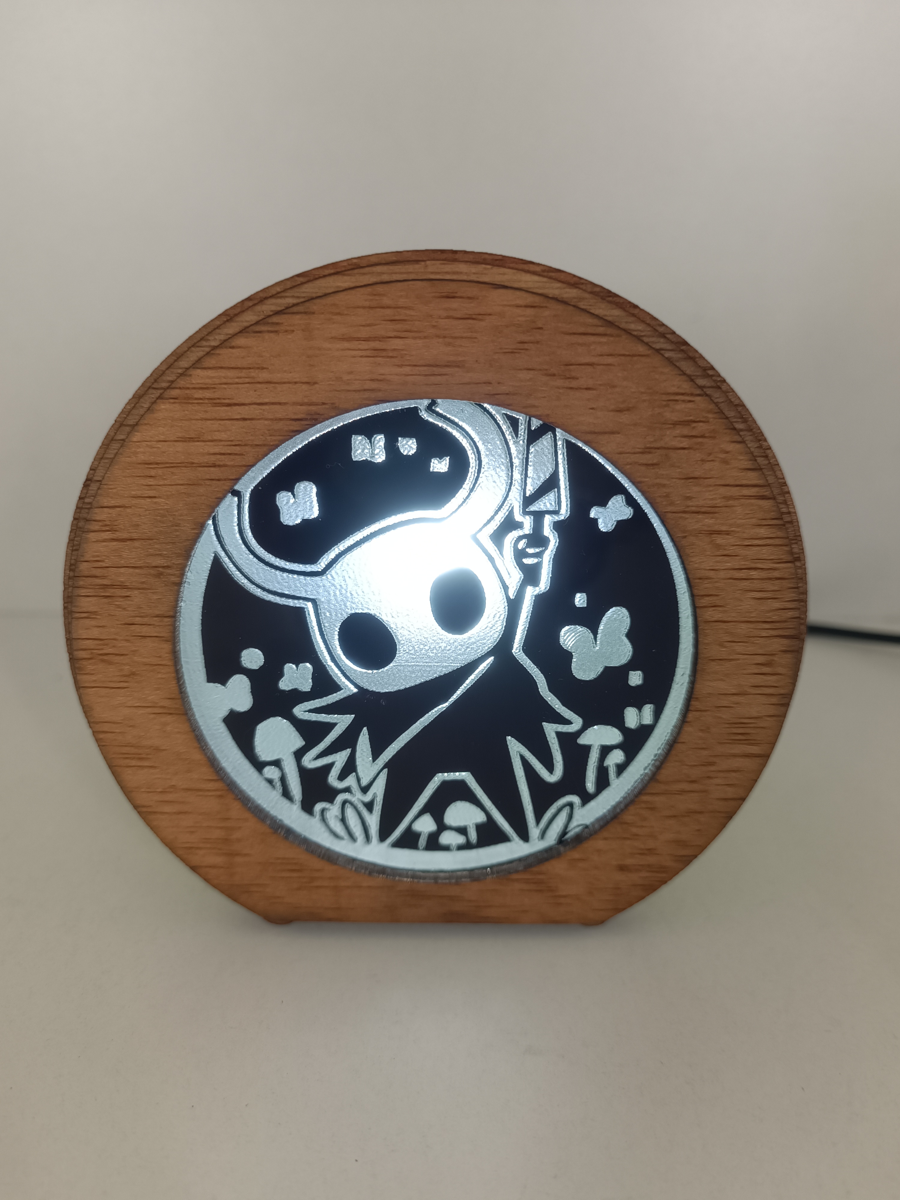 Lámpara Casita Hollow Knight