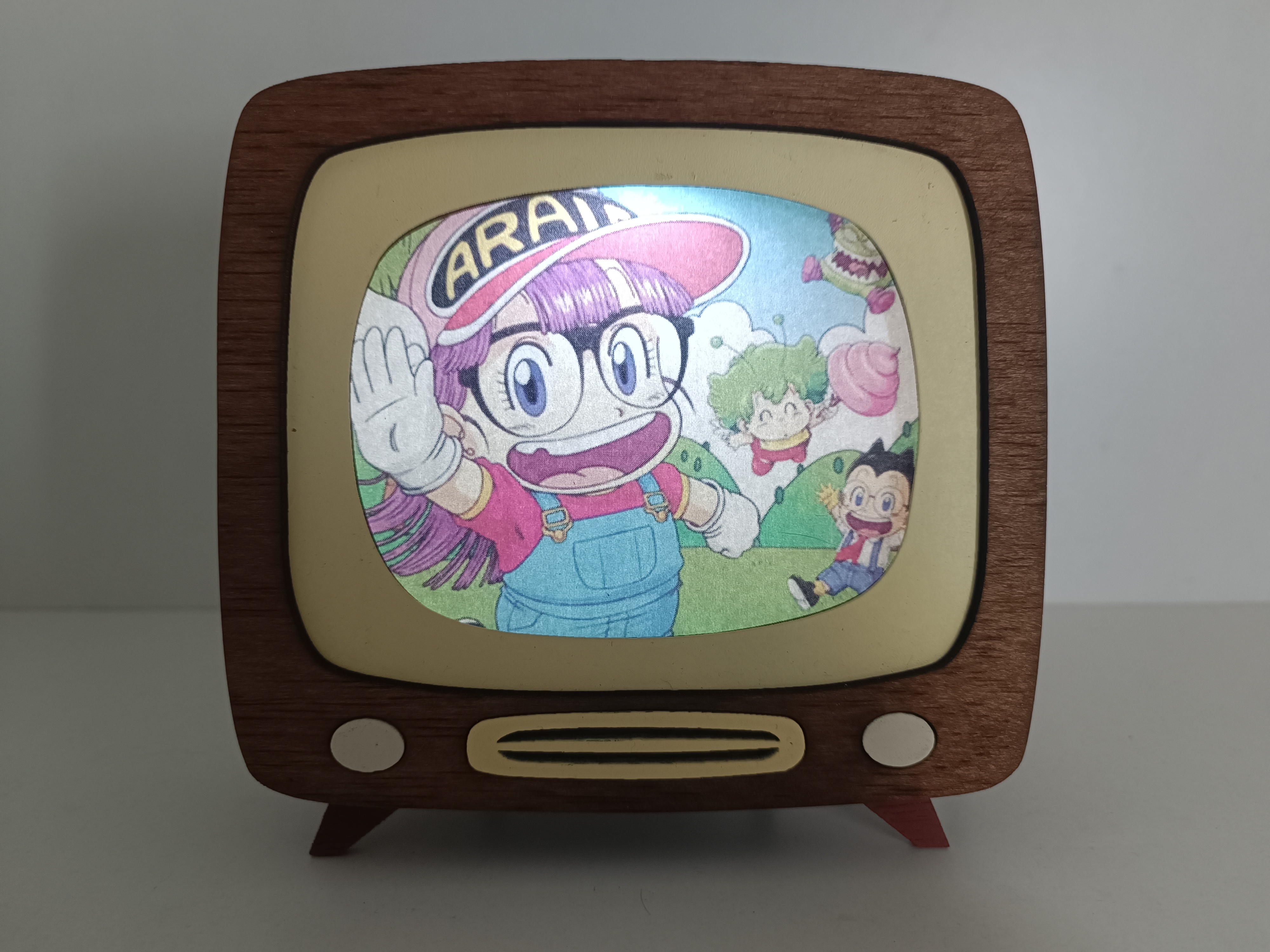 Lámpara TV Arale (Dr Slump)