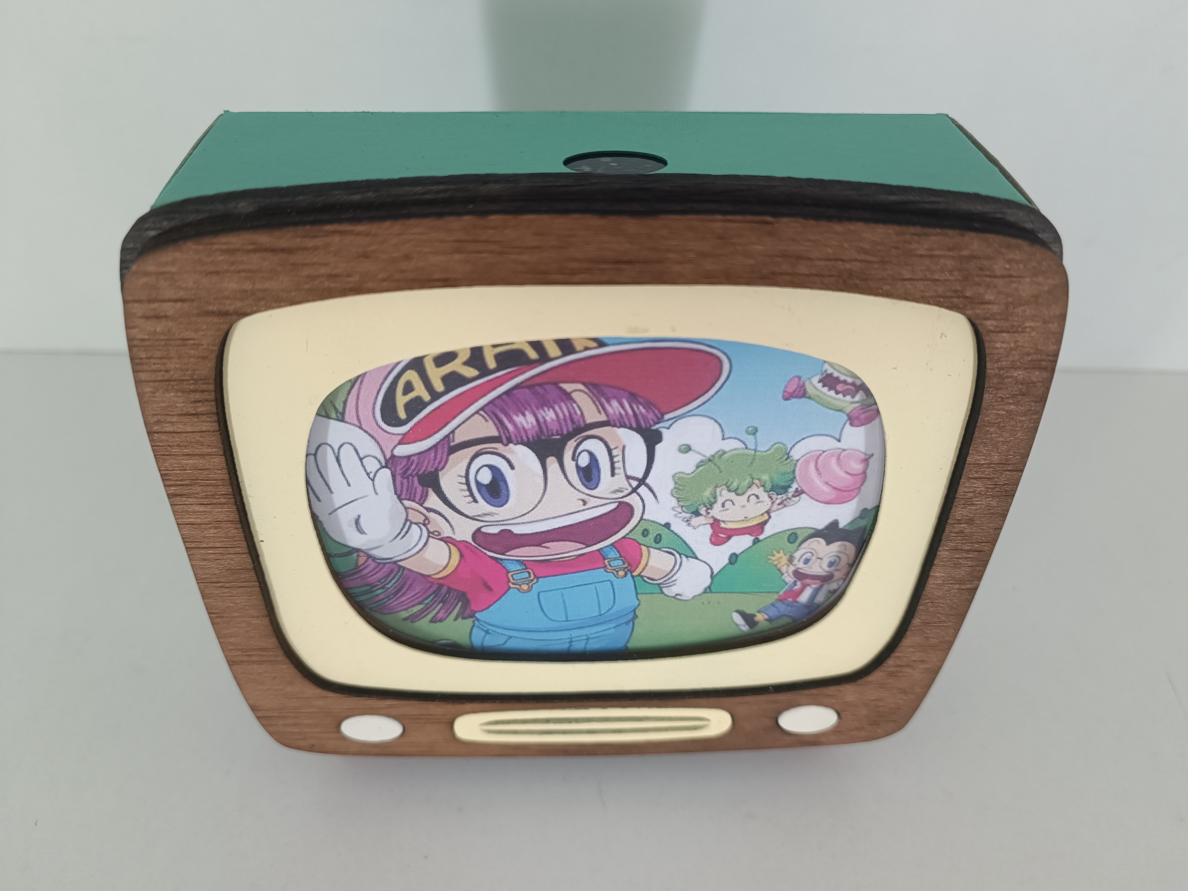 Lámpara TV Arale (Dr Slump)