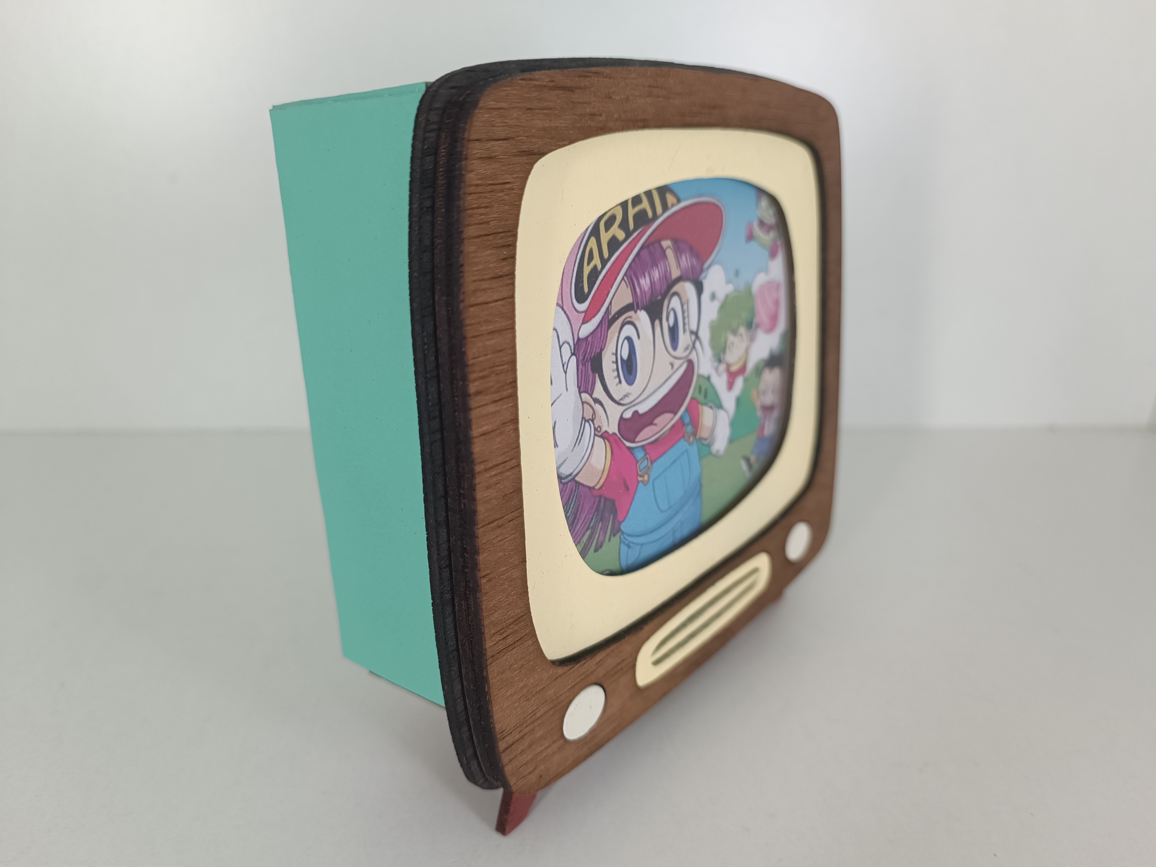 Lámpara TV Arale (Dr Slump)