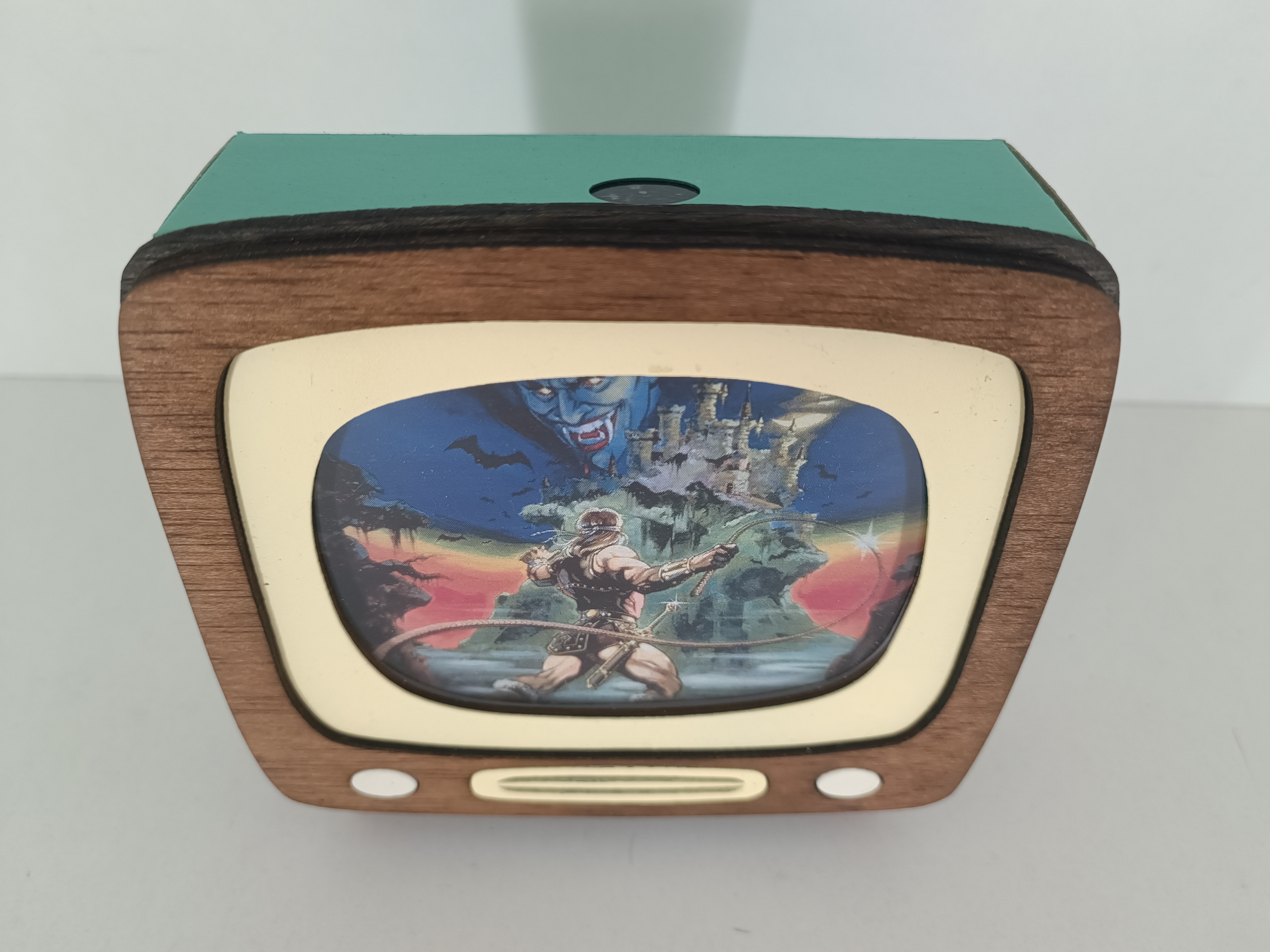 Lámpara TV Castlevania