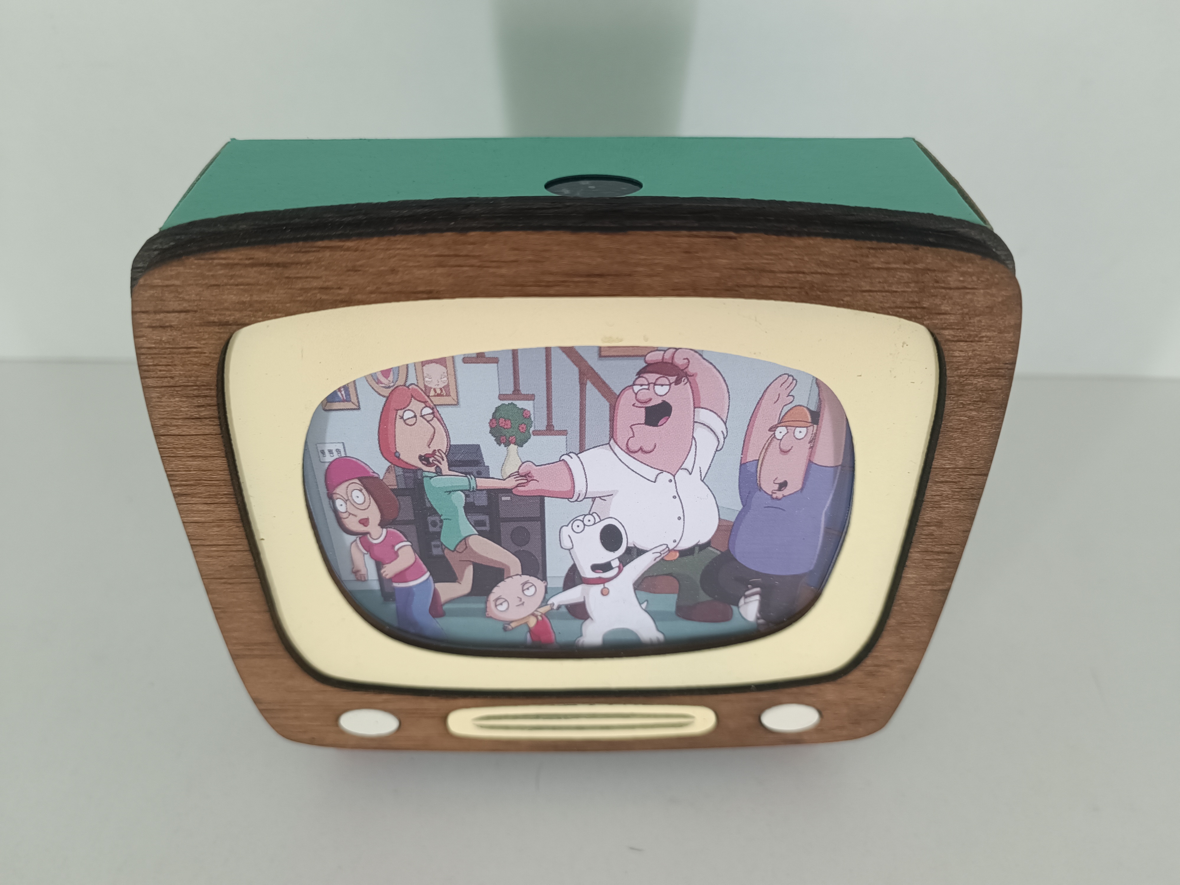 Lámpara TV Padre de Familia (Family Guy)