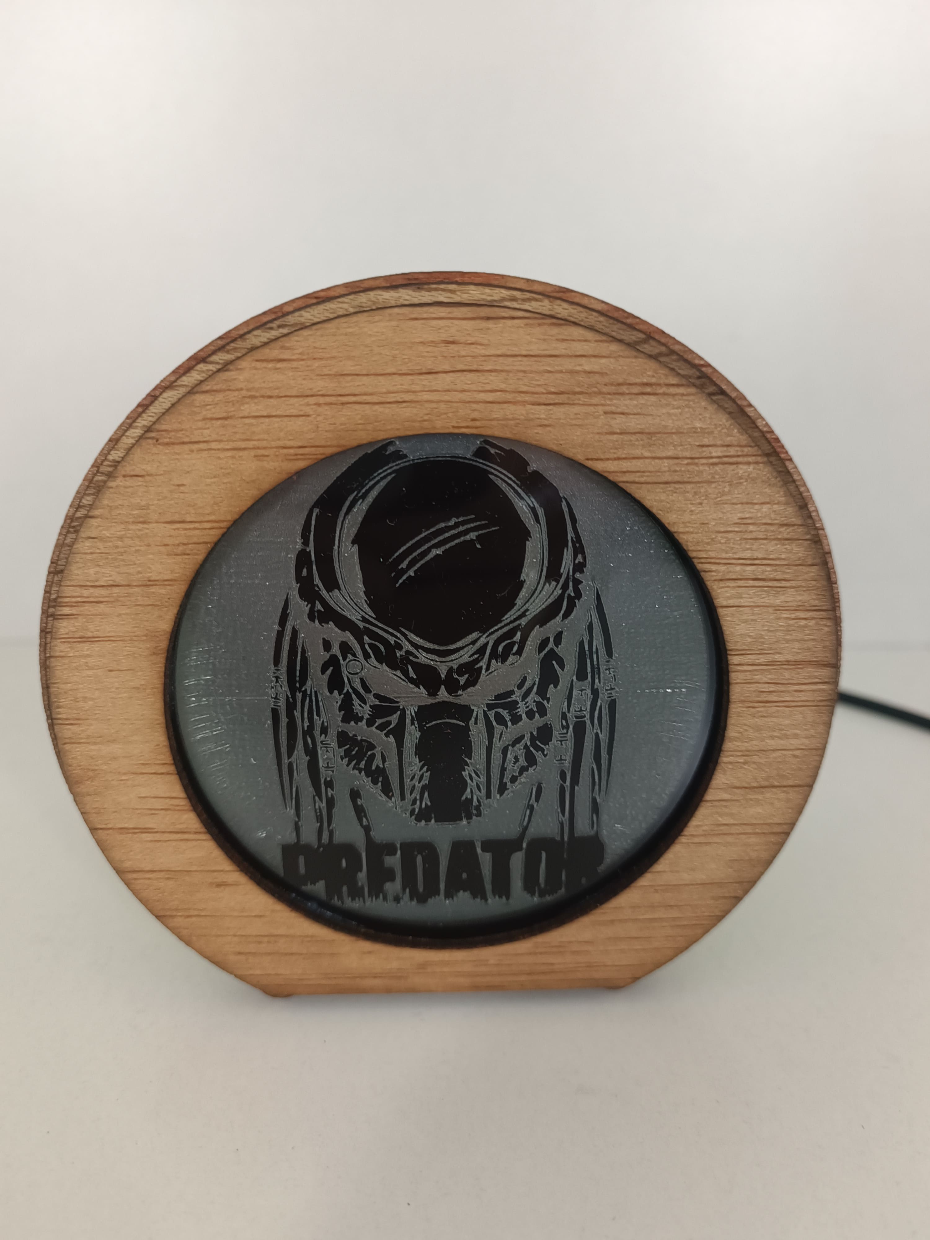 Lámpara Casita Predator (Depredador)