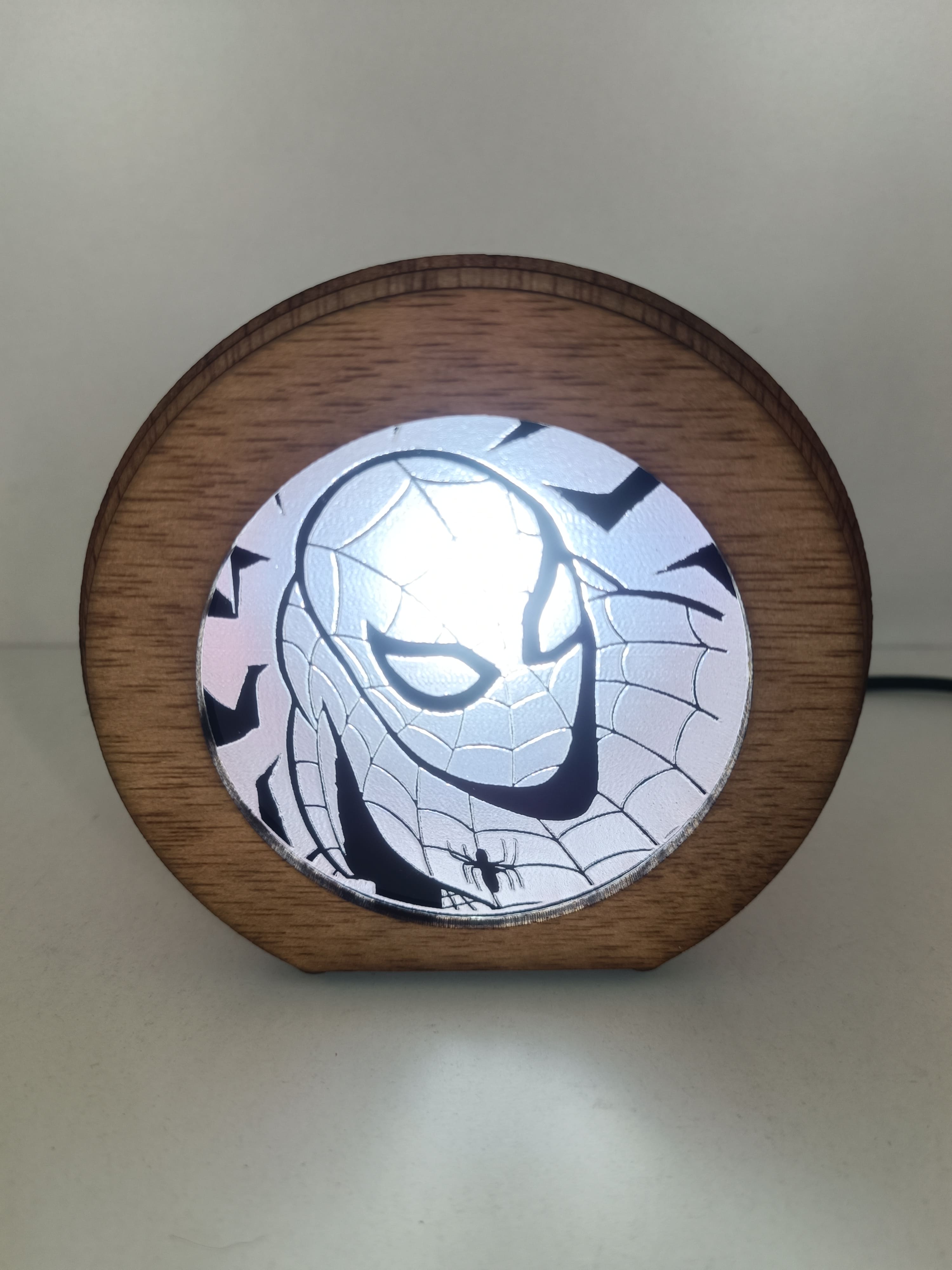 Lámpara Casita Spiderman (Avengers)
