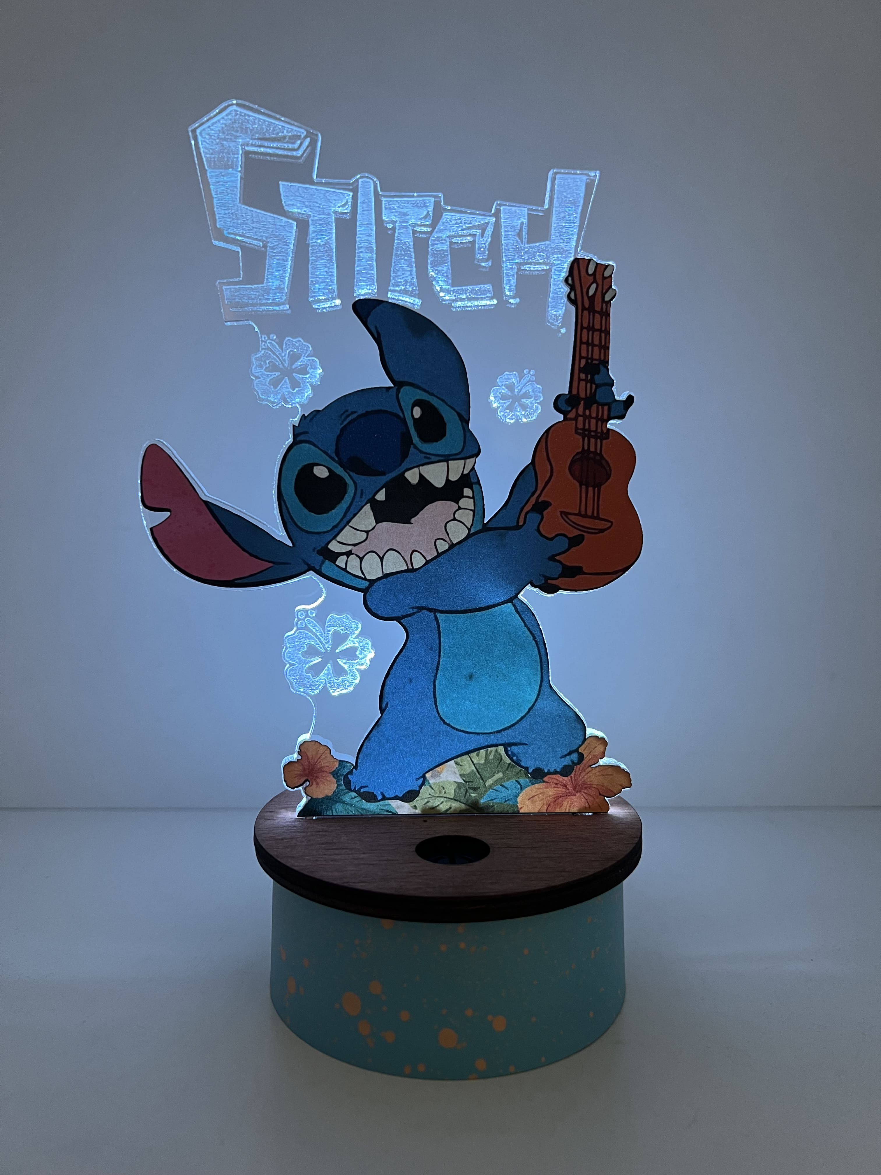 Lámpara Acrílico Stich