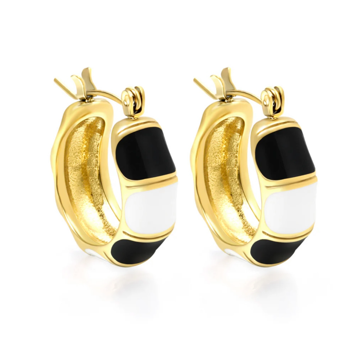 Osiris C-shape bamboo black earrings