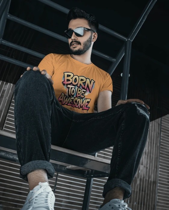 Born To Be Awesome - Unisex T-shirt