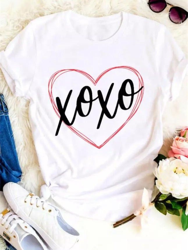Hugs & Kisses - Women's T-shirt