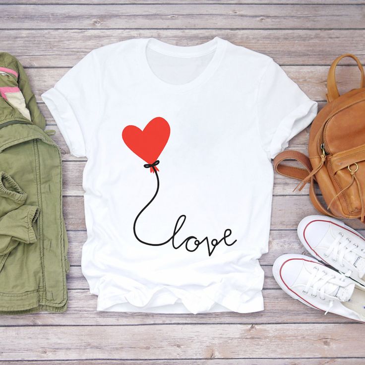 Love Floats - Unisex T-shirt