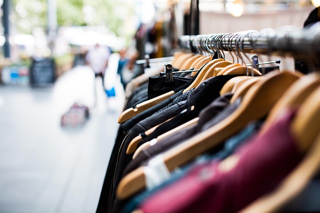 Small retail stores (under 2,000 sq. ft.) 