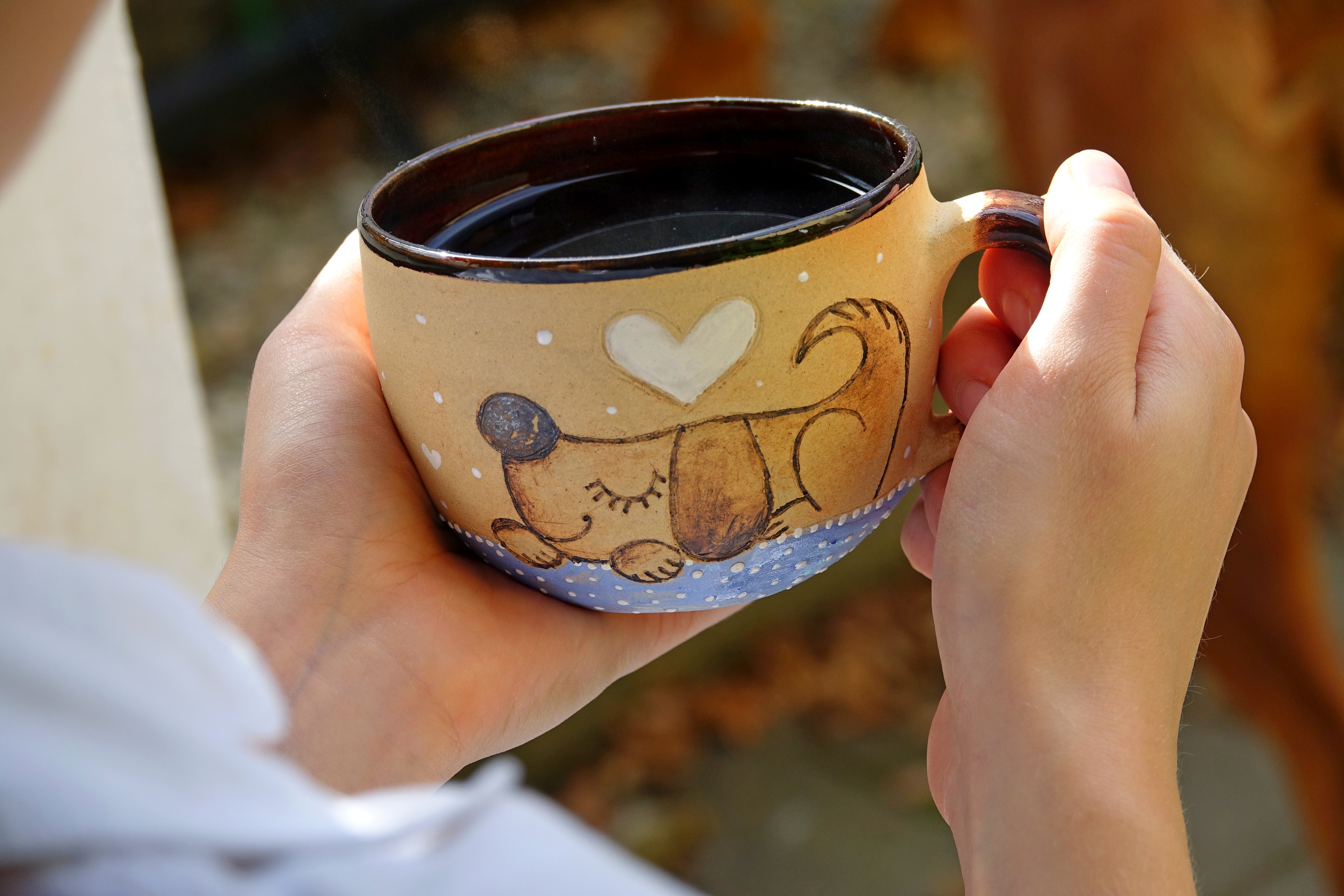 Hrnek se zasněným pejskem