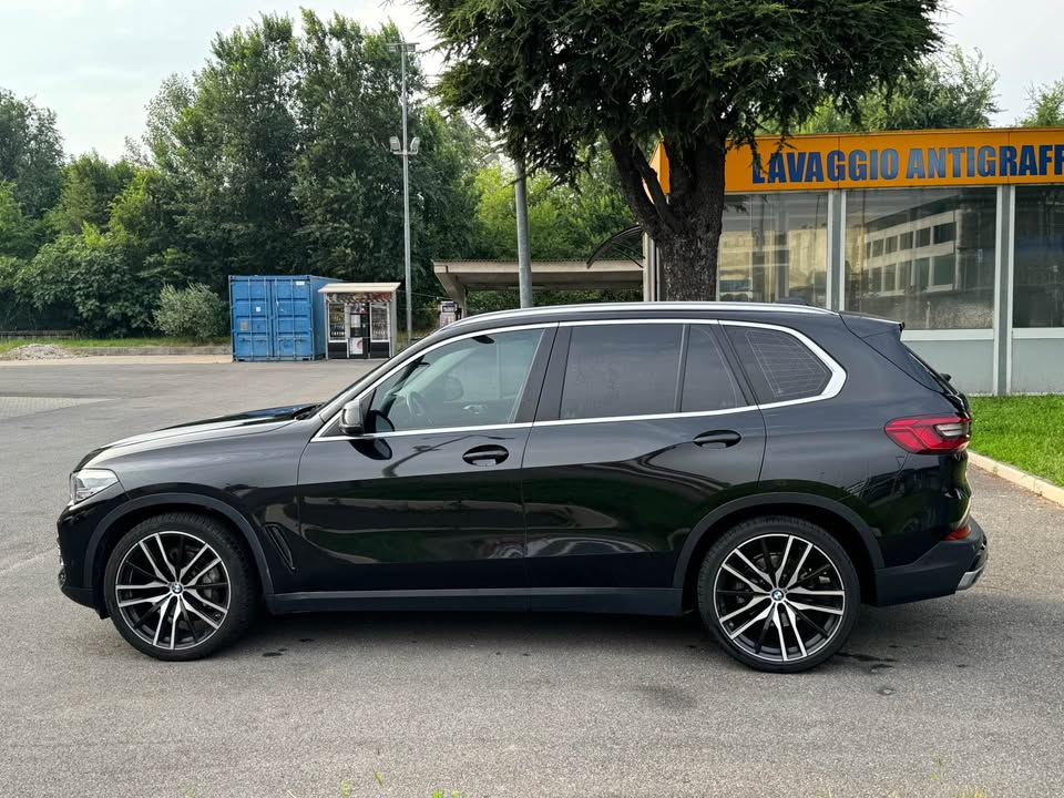 BMW X5 2019
