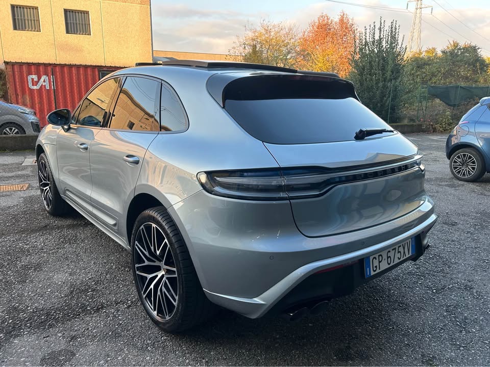 Porsche Macan 2022
