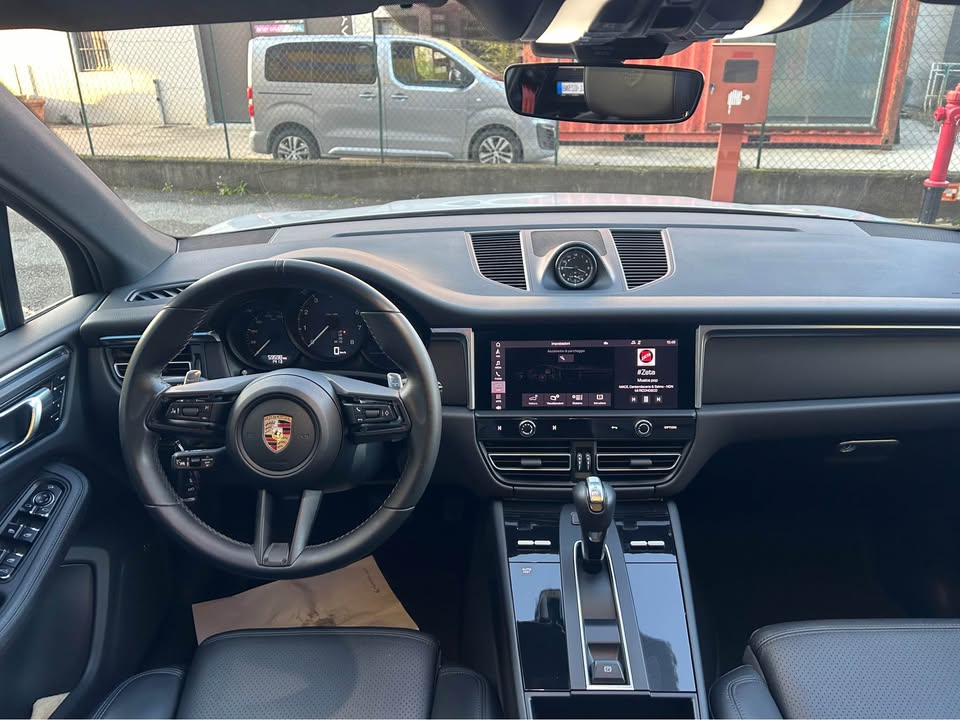Porsche Macan 2022
