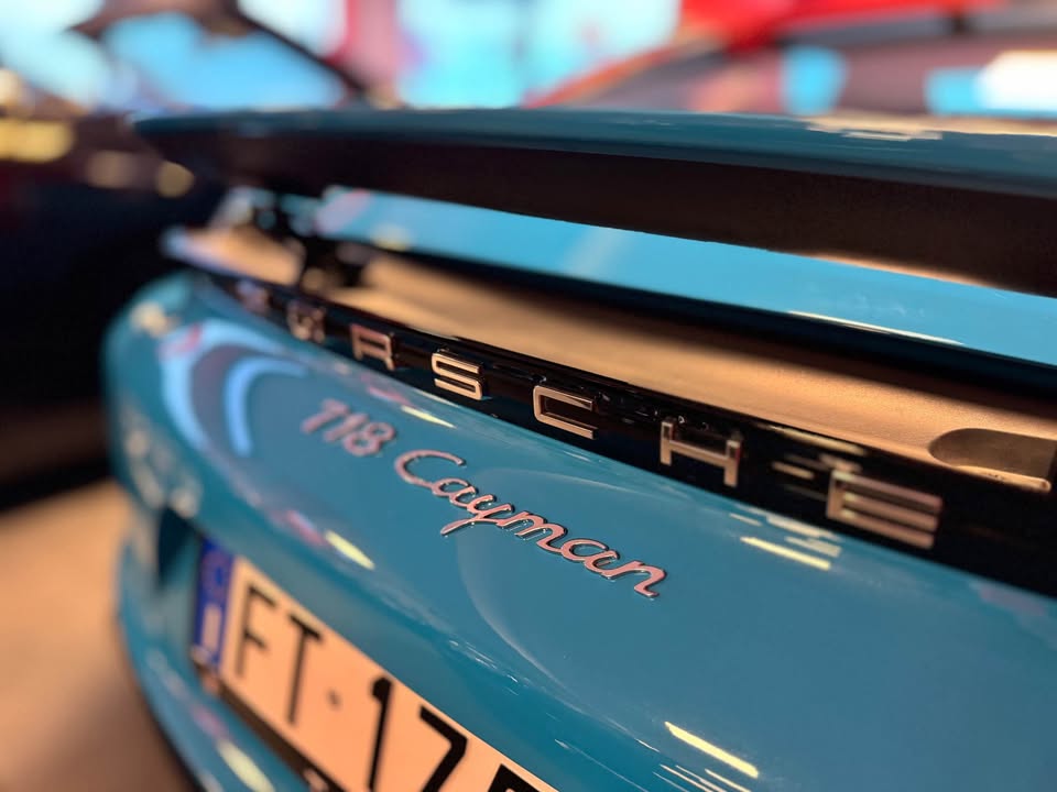 Porsche Cayman 2019