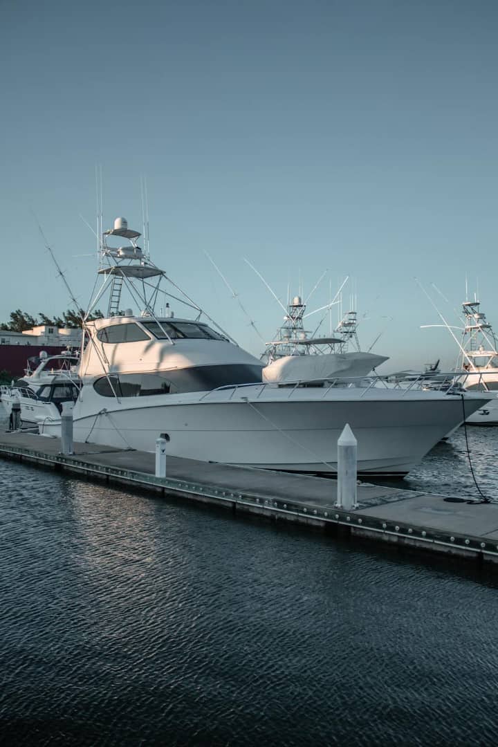 : Yacht Balades Capacité: 20 personnes 