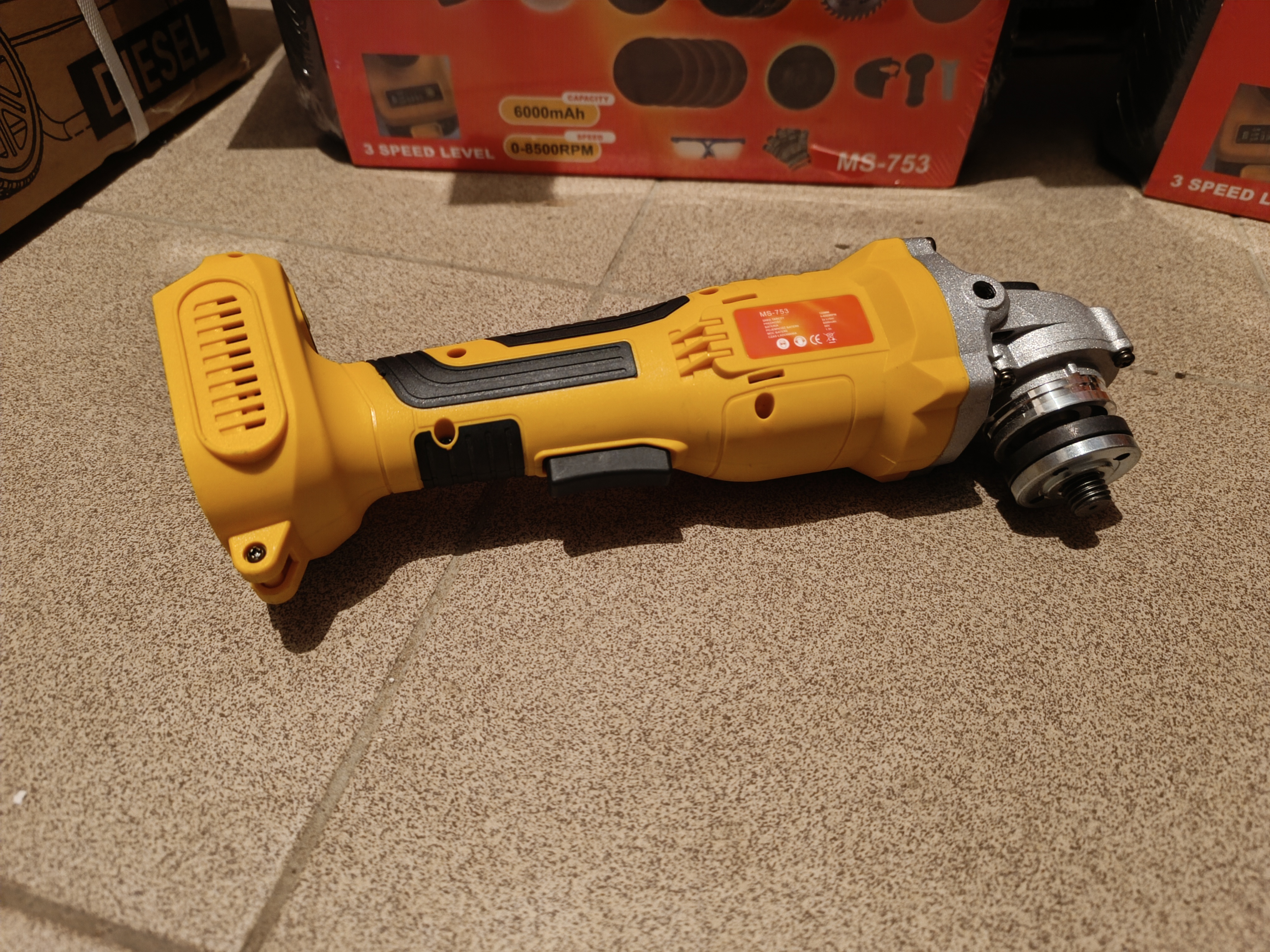 Akumuliatorinis kampinis šlifuoklis MEISTER MS_754