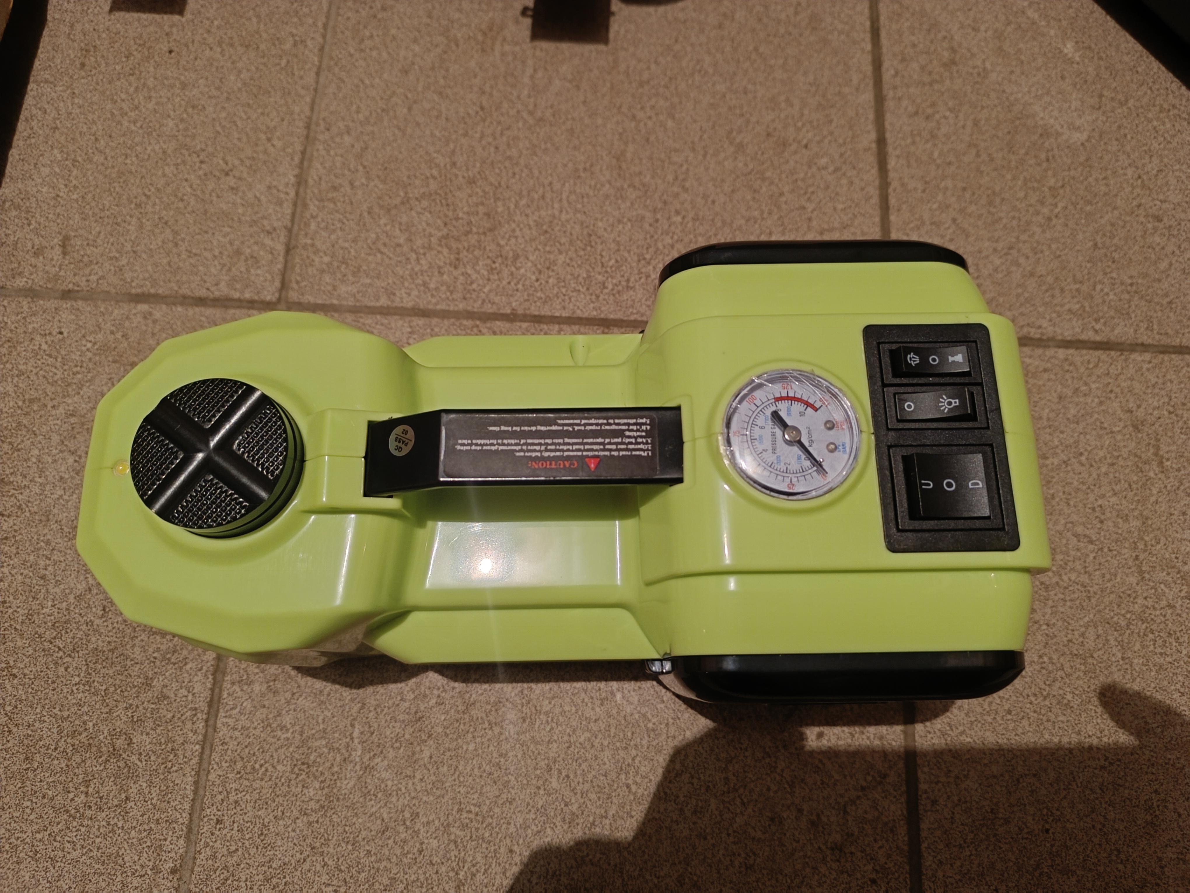 Elektrinis 12V hidraulinis domkratas 5Ton. 3in1