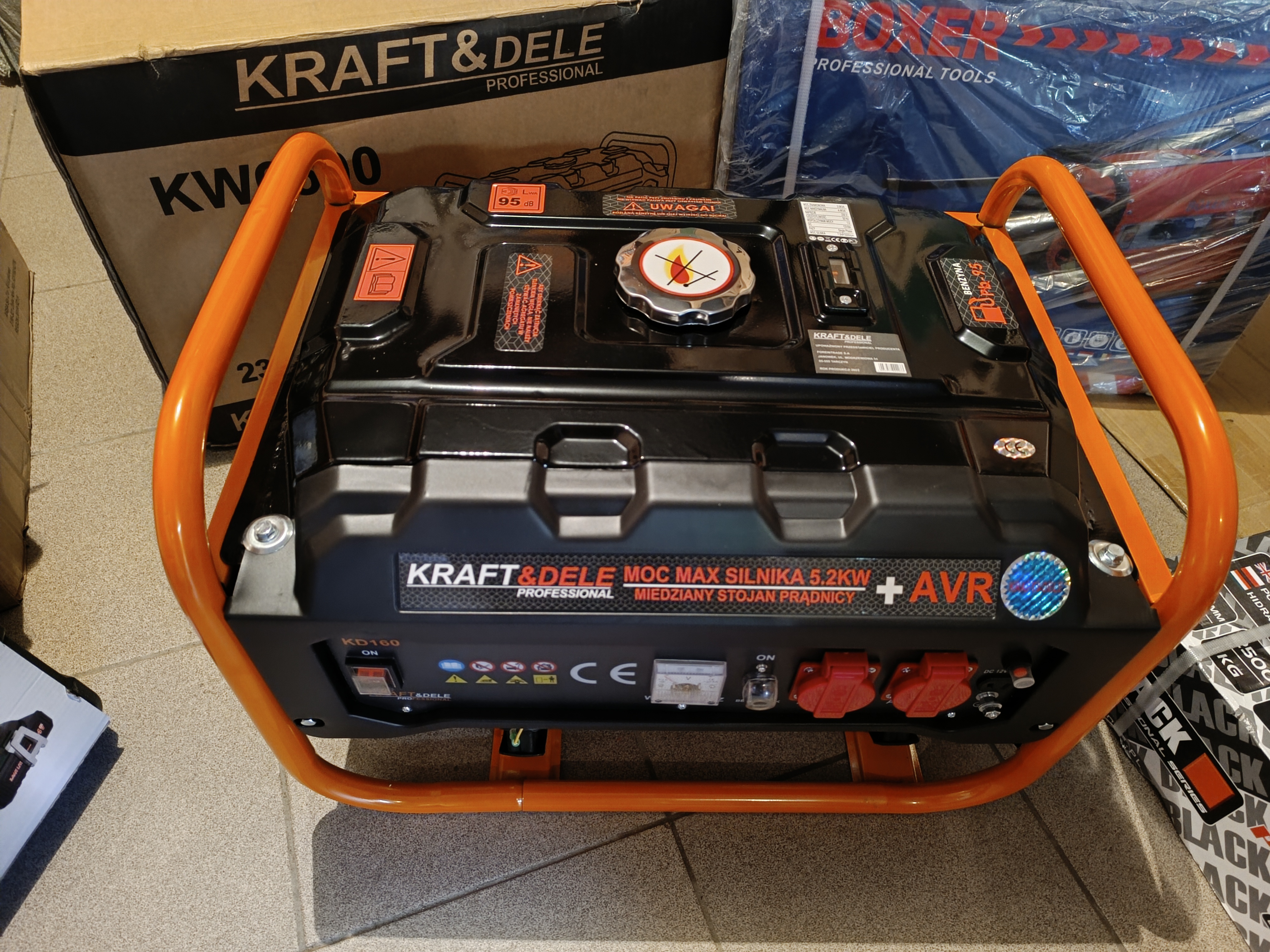 Benzininis elektros generatorius KRAFT&DELE KD160