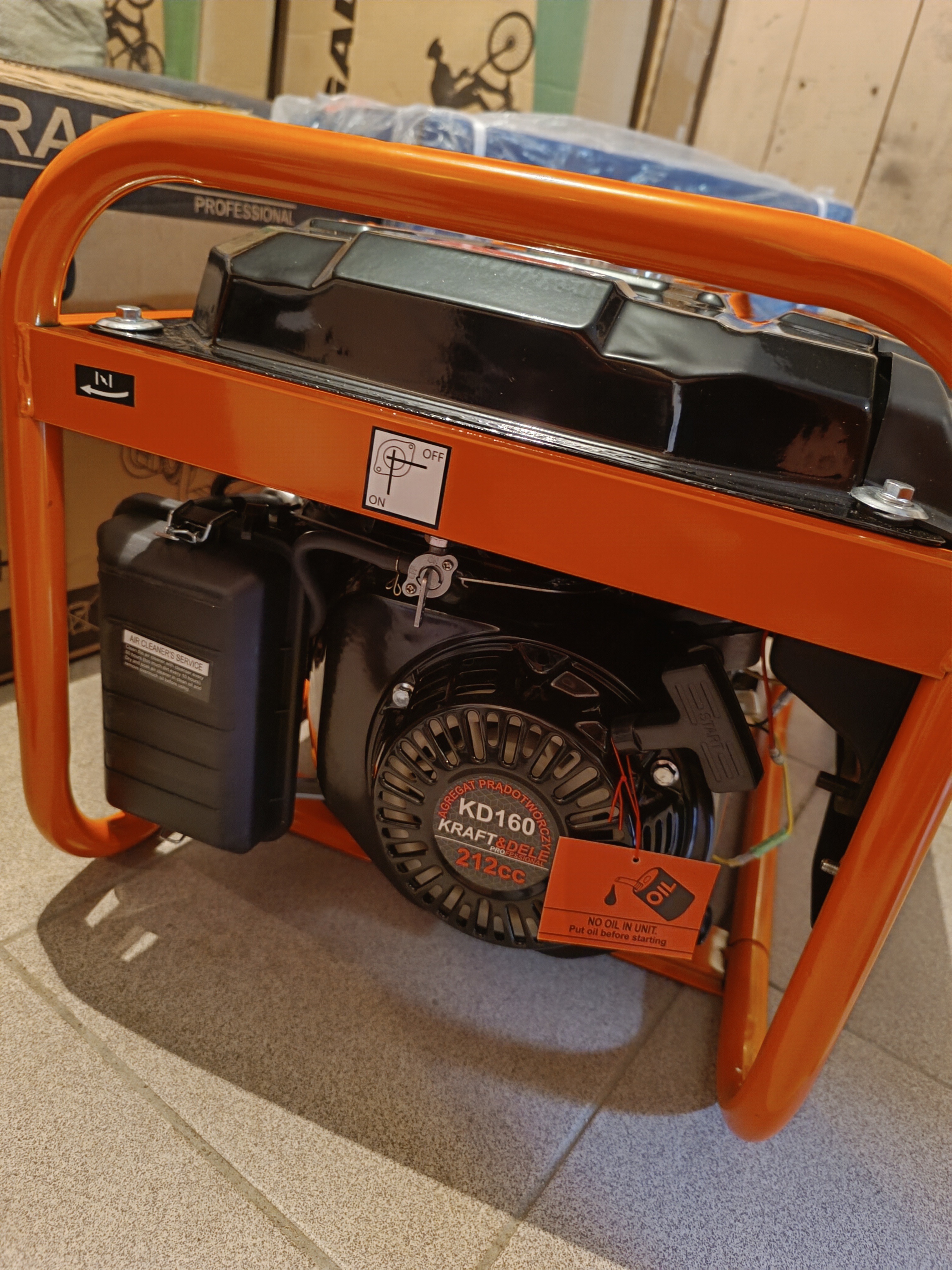 Benzininis elektros generatorius KRAFT&DELE KD160