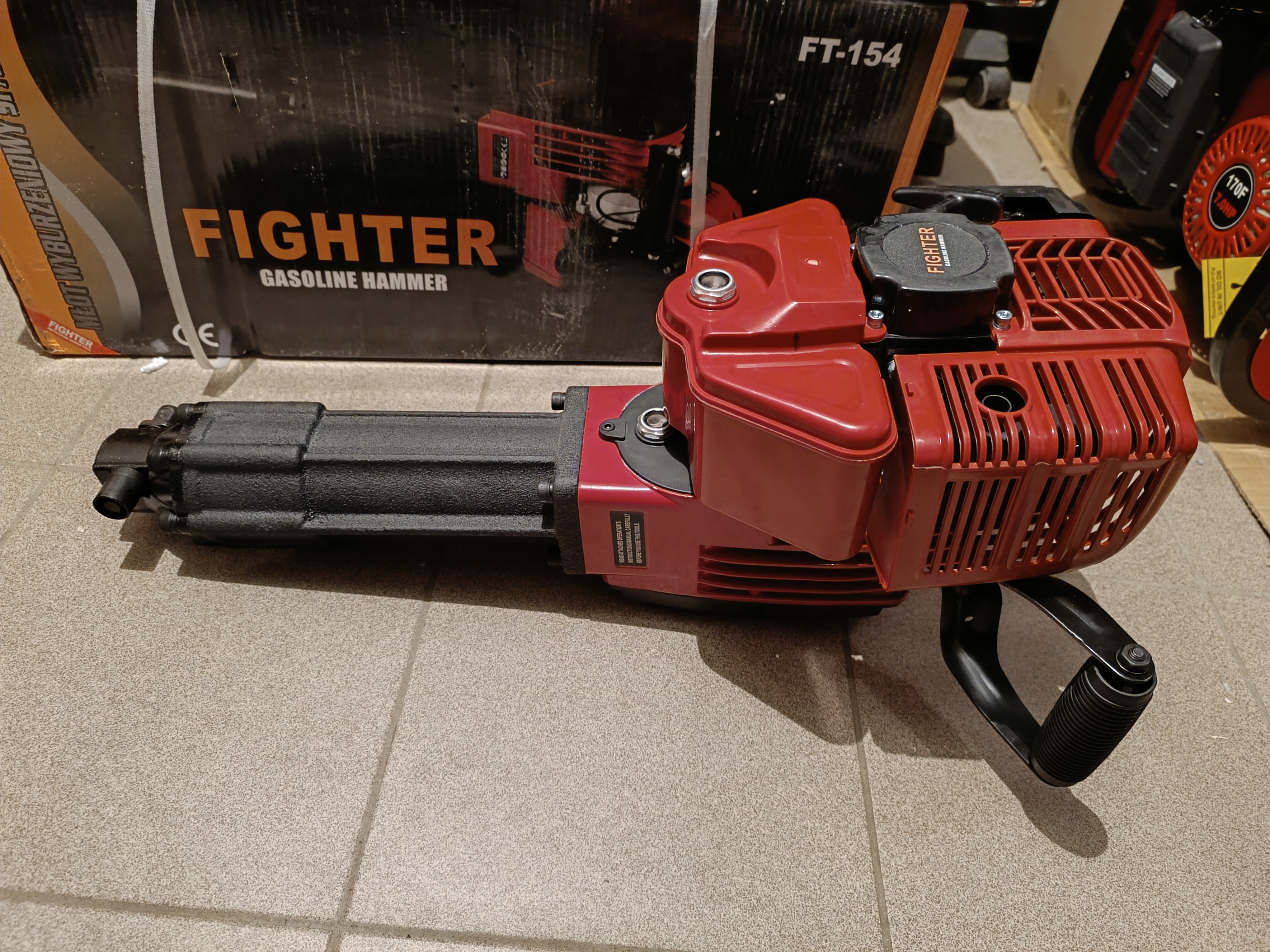 Benzininis atskėlimo plaktukas FIGHTER FT-154 1700 W