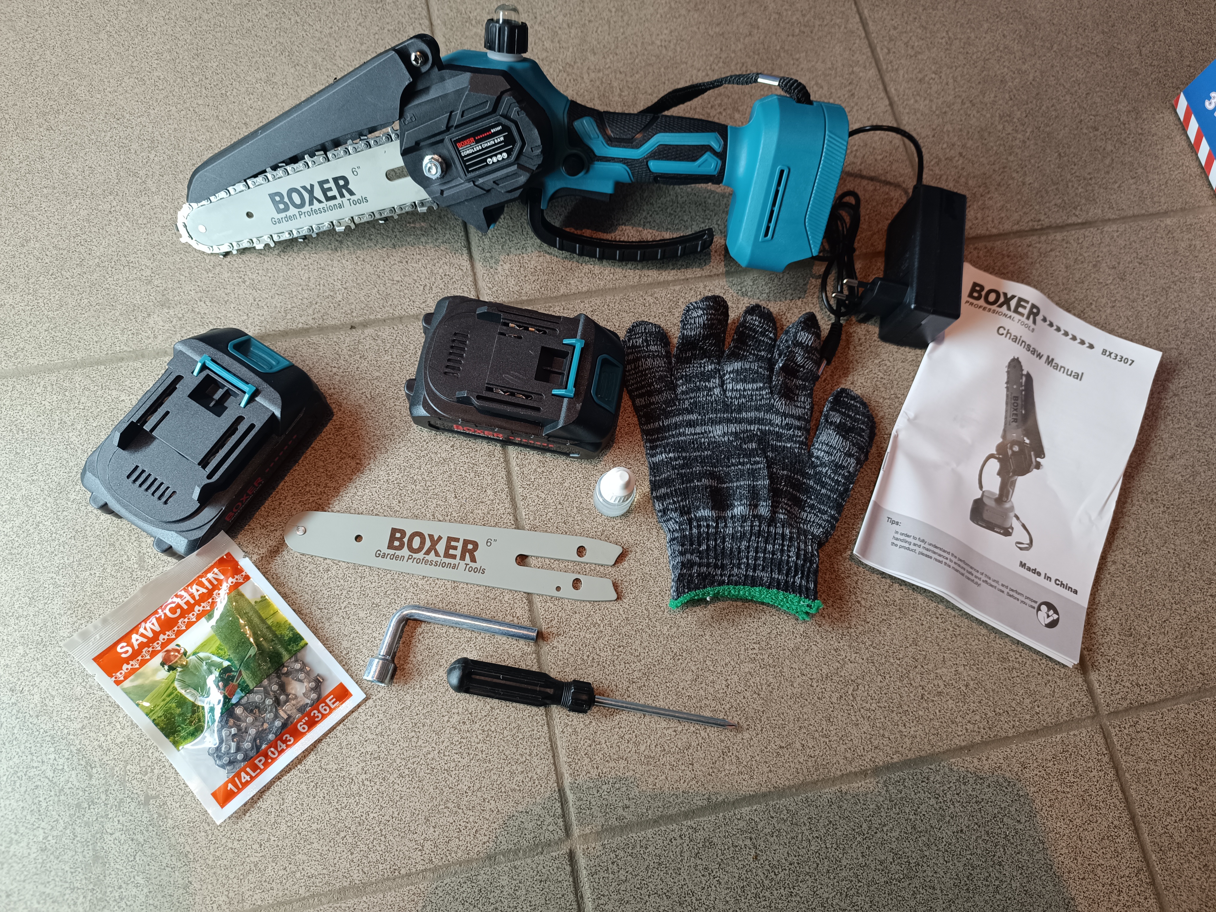 Mini akumuliatorinis grandininis pjūklas BOXER BX-3307