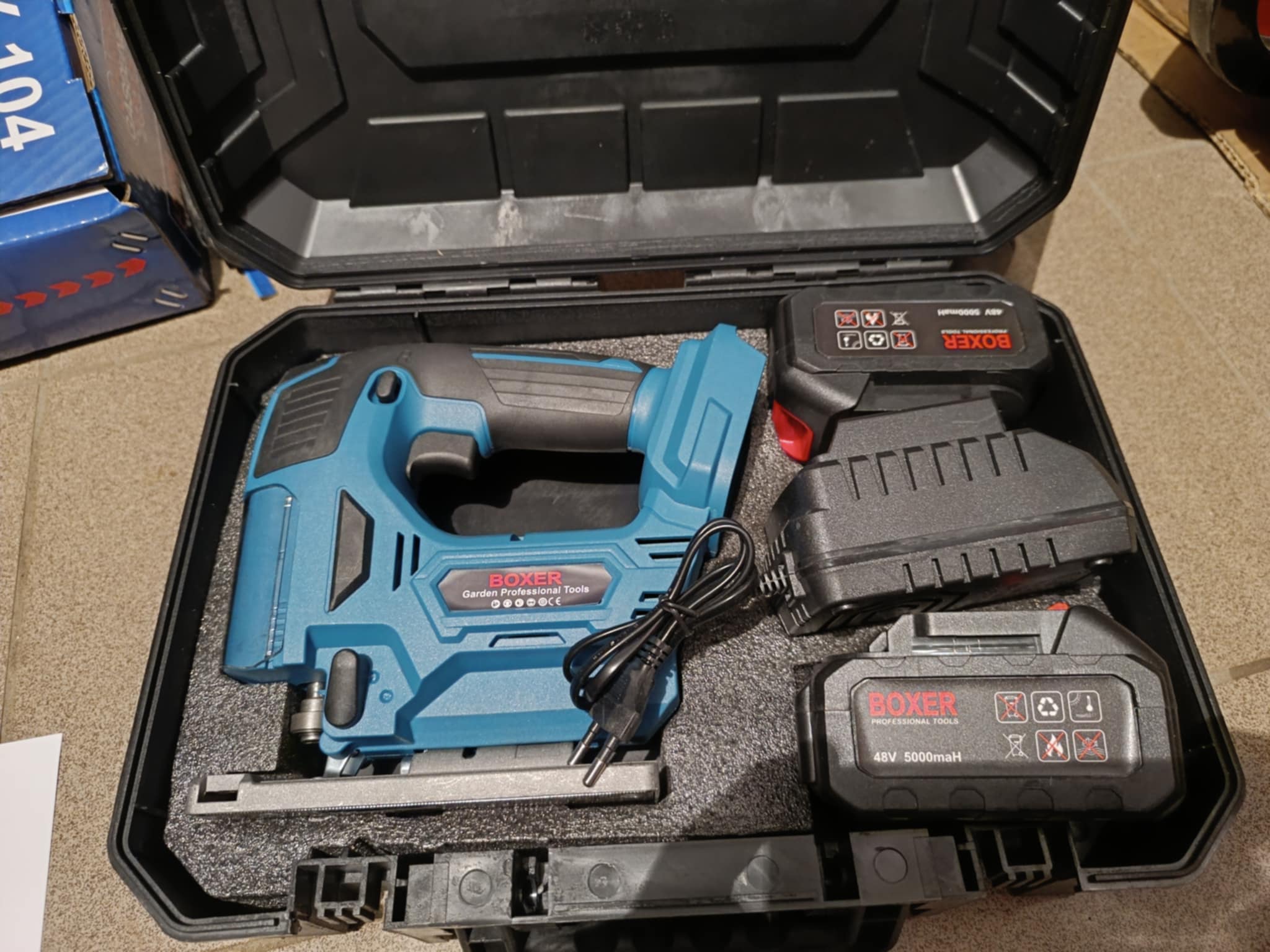 Akumuliatorinis siaurapjūklis 48V 5AH BOXER SR-077